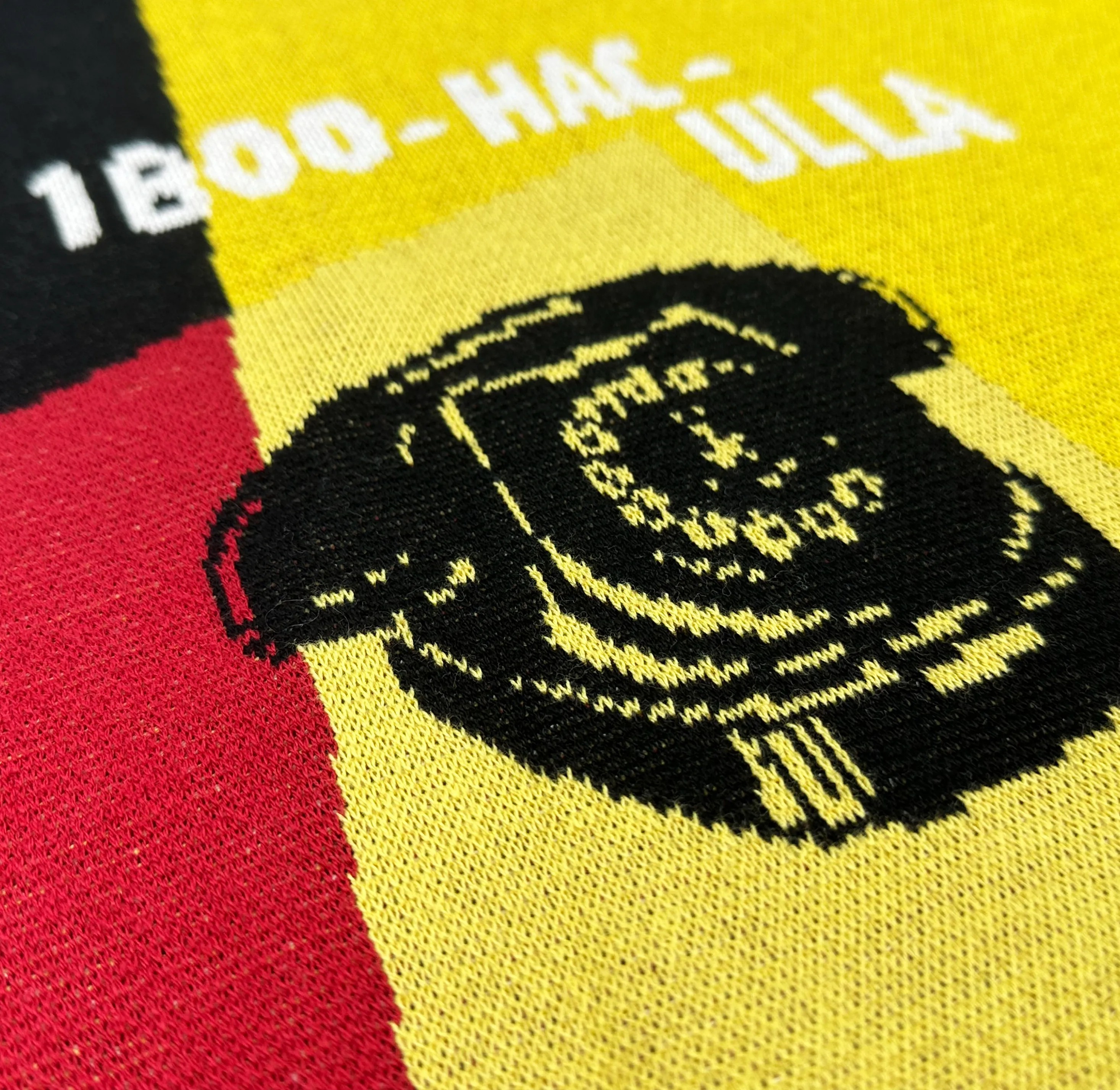 1-800 CALL YOUR DEALER SWEATER TEE Warm Base Textured Fabric