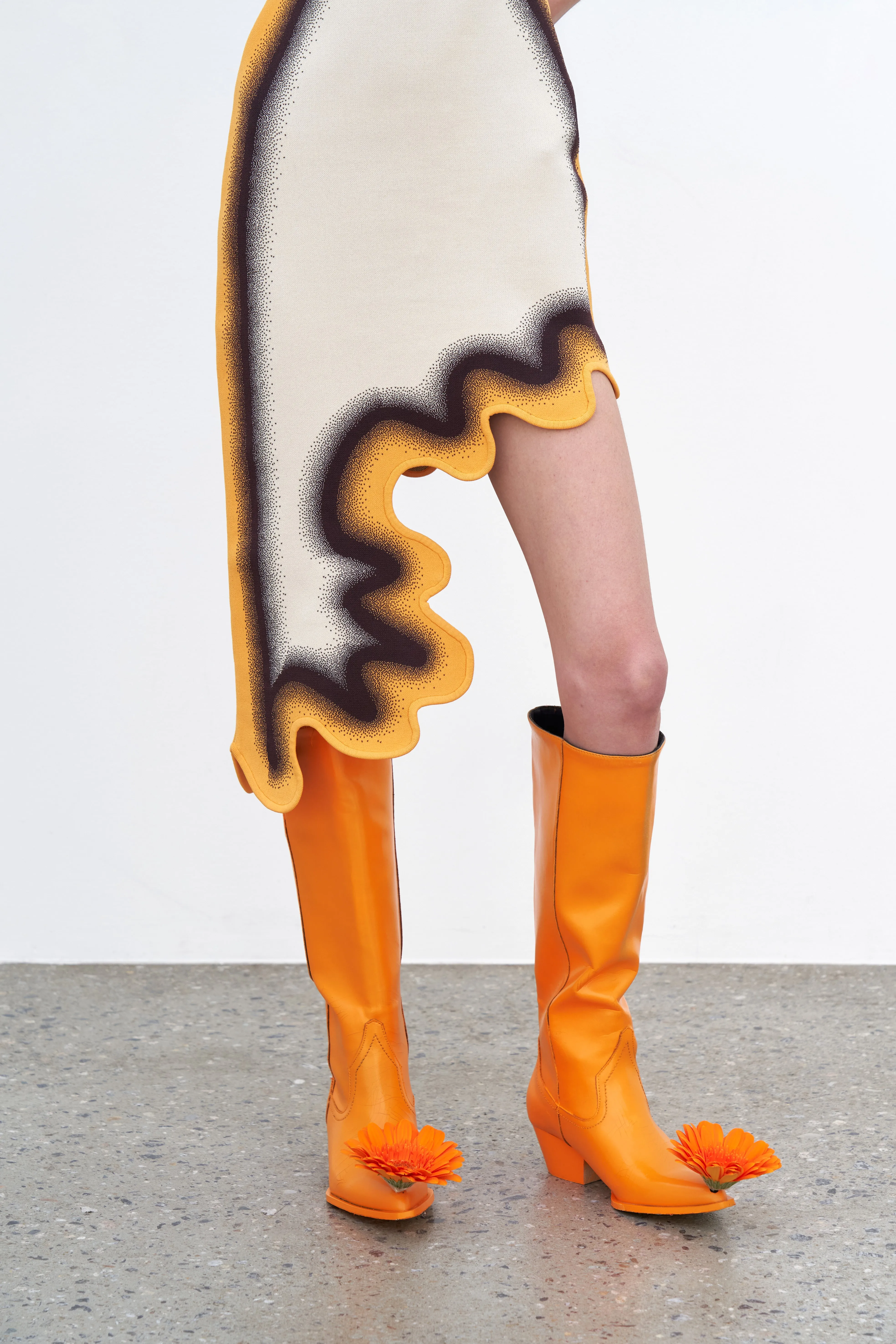 BROOKLYN WAVY ASYMMETRIC DRESS Limited-Edition