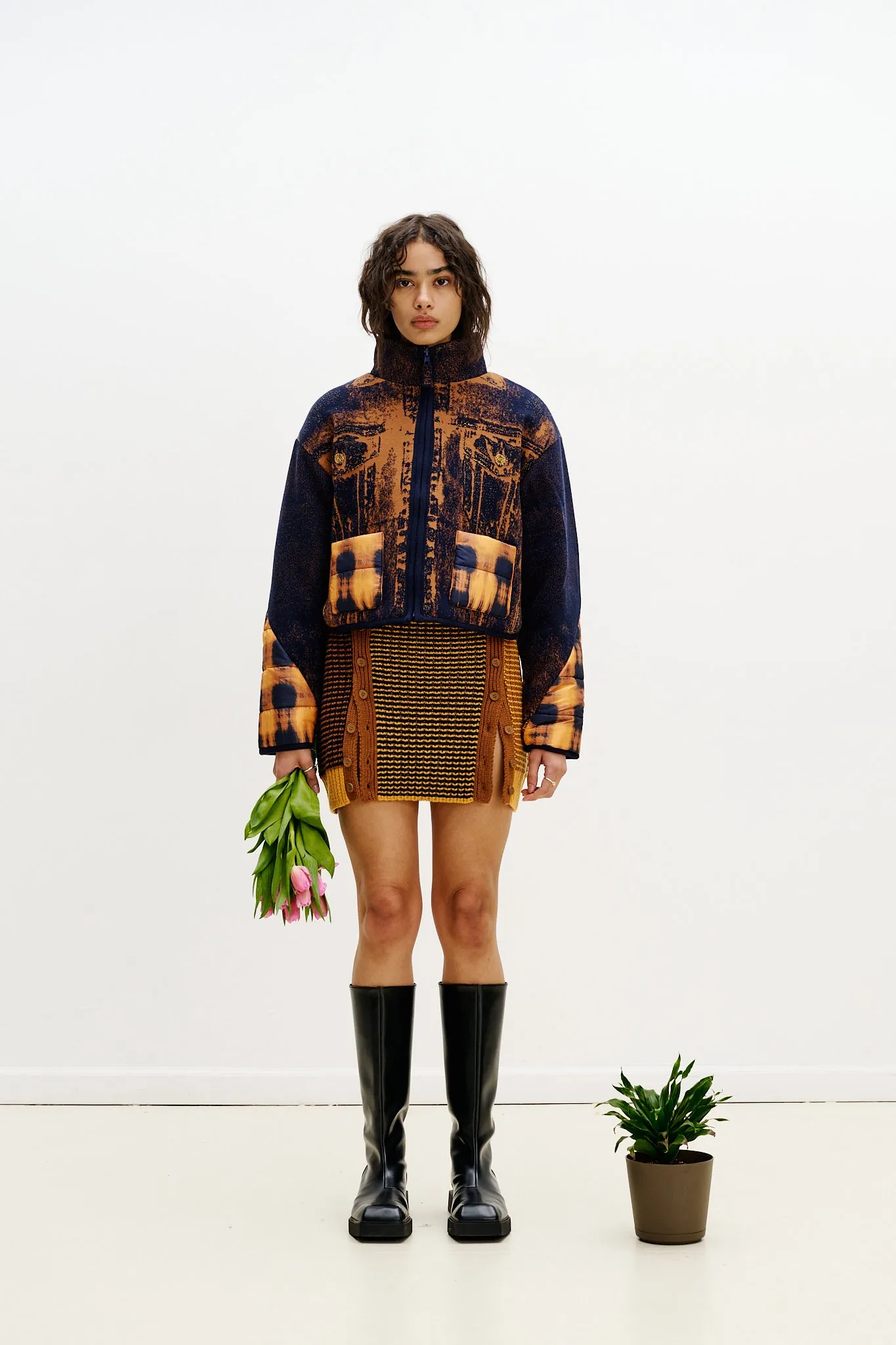 ADDIS MERINO WOOL MINI SKIRT Flex Movement Stretch Fit