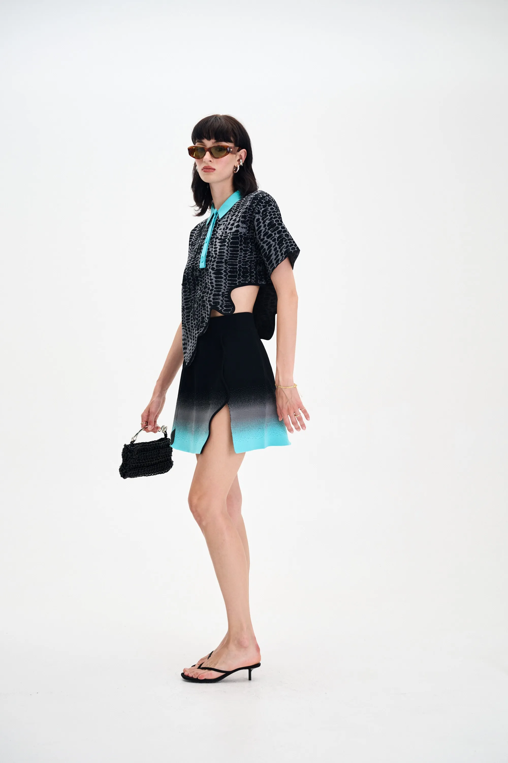 EBONY WAVY POLO SHIRT Minimalist Collar Non Chafing Edges