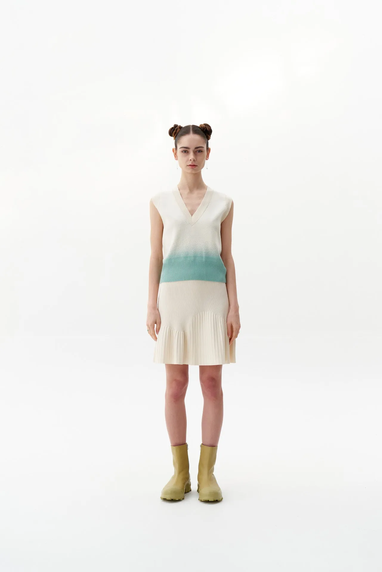 KORE UV REACTIVE PLEATED WAVY MINI SKIRT Supportive Fit Detachable belt