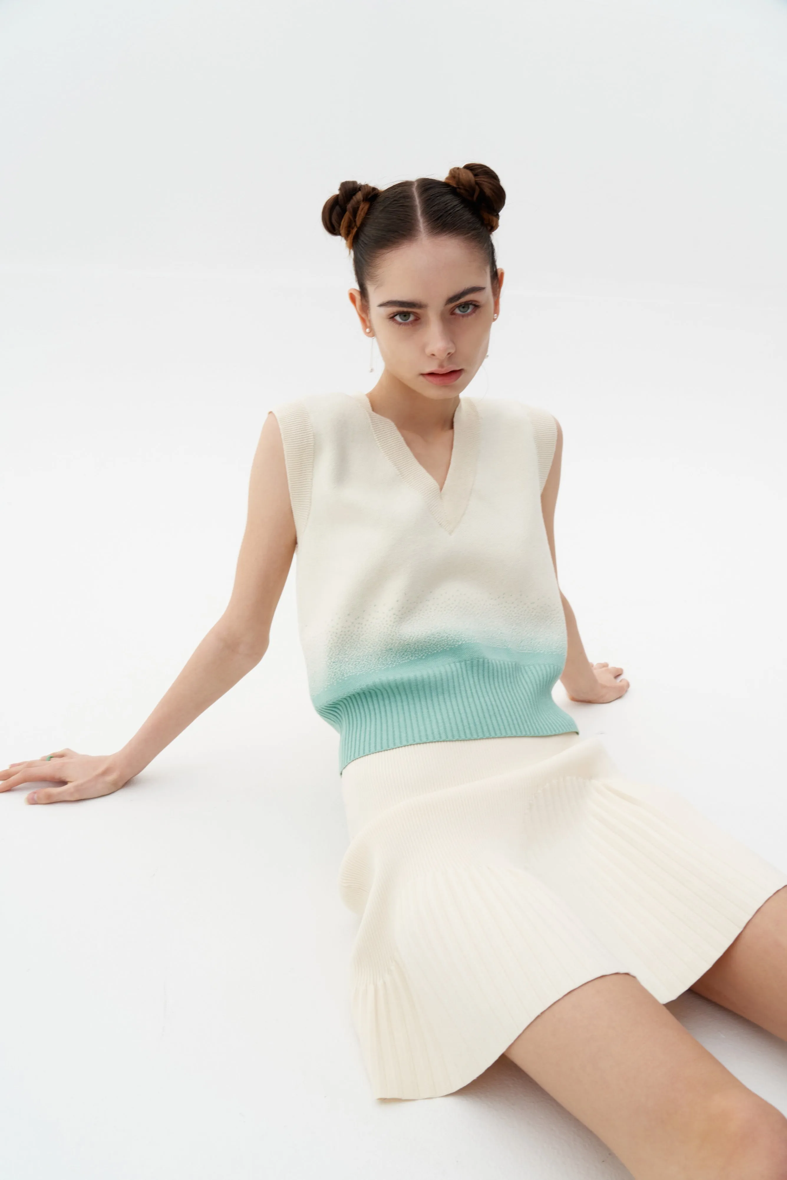 KORE UV REACTIVE PLEATED WAVY MINI SKIRT Functional Fit