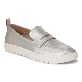 Track Trek Minimal Vibe Womens Vionic Uptown in Silver