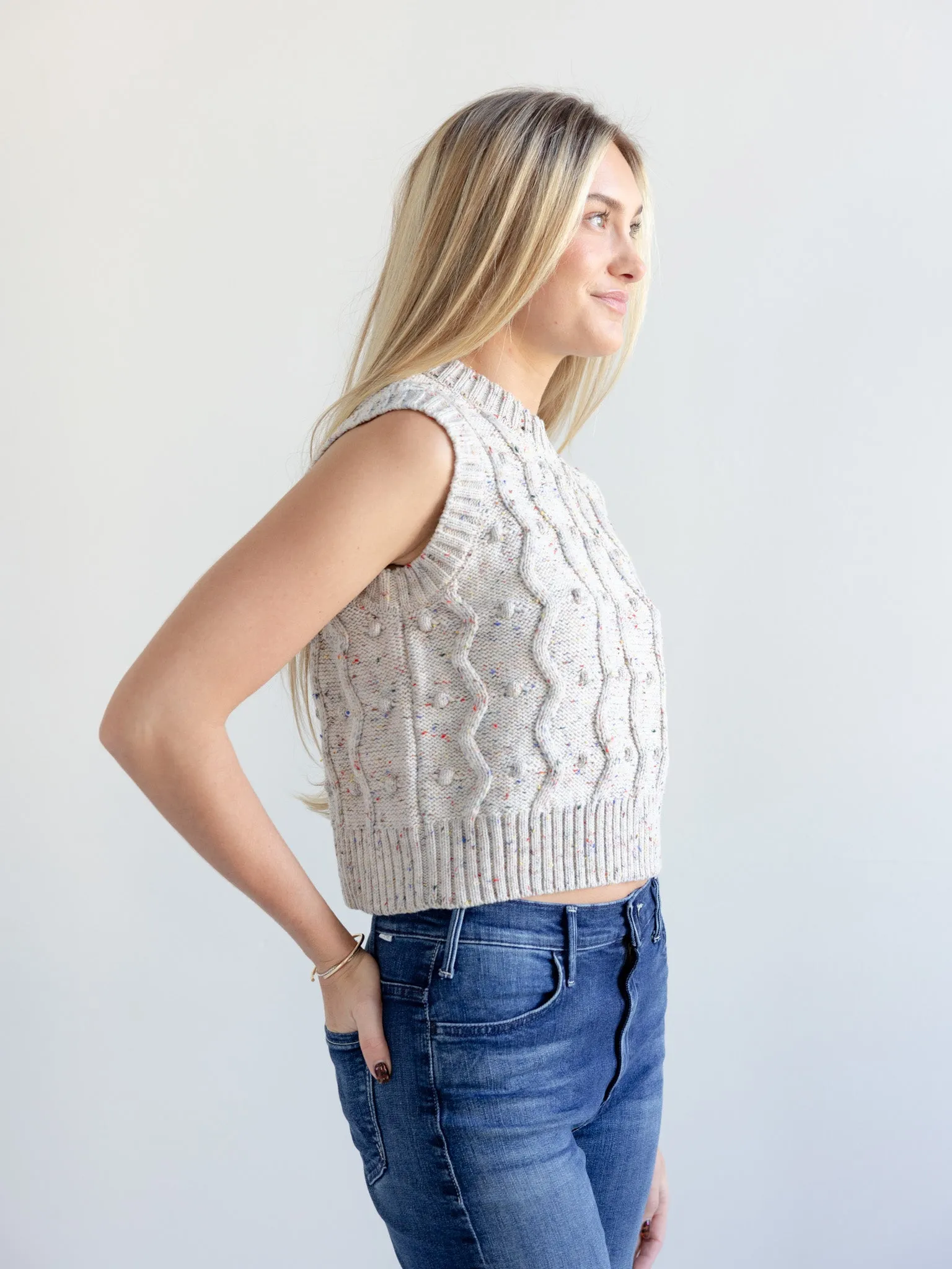 Premium Knitwear Knitwear Look GiGi Bubble Vest in Natural Speckle