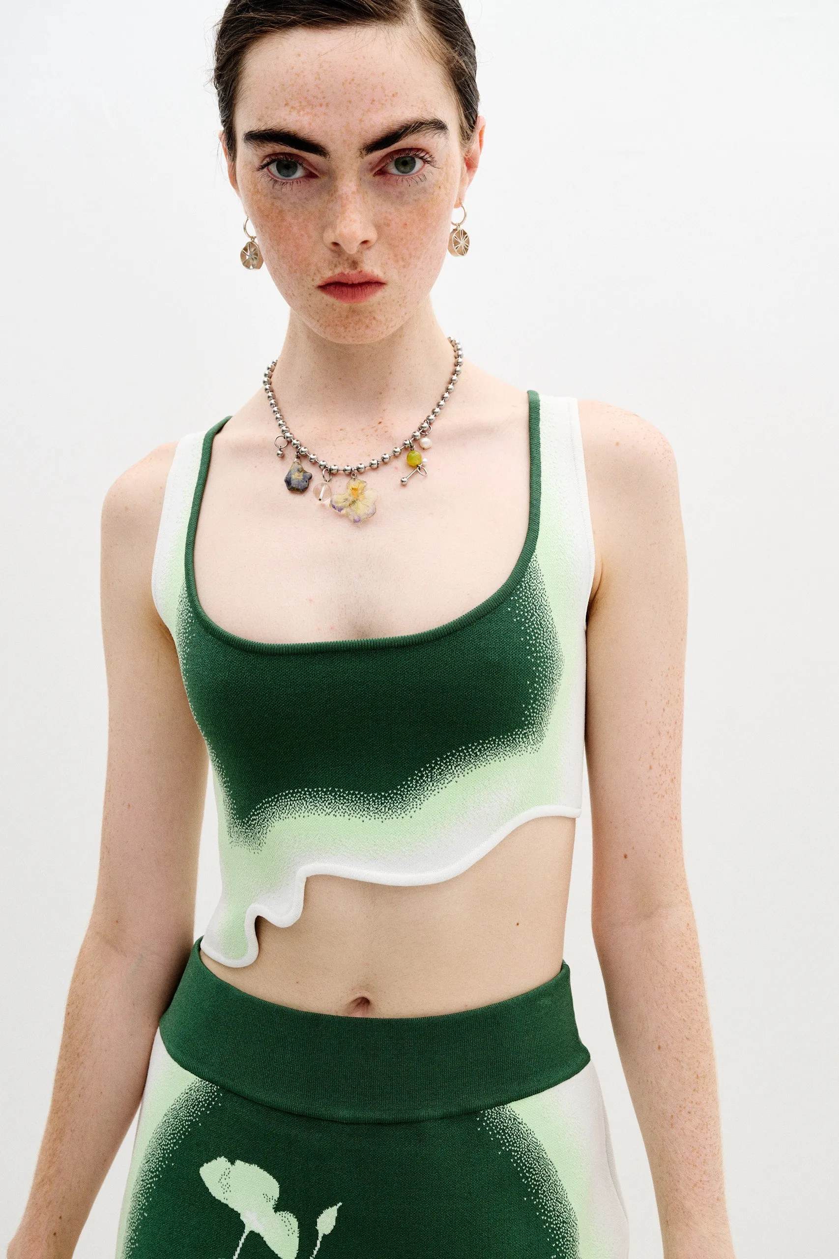 ANISE REVERSIBLE WAVY BRA TOP HoodedVersion Minimalist Stitching