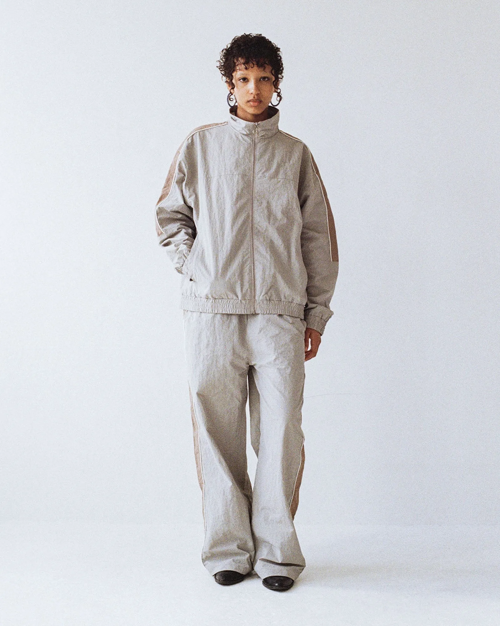 Anti Snag Fabric Dual Layer Insulation Nylon Track Jacket