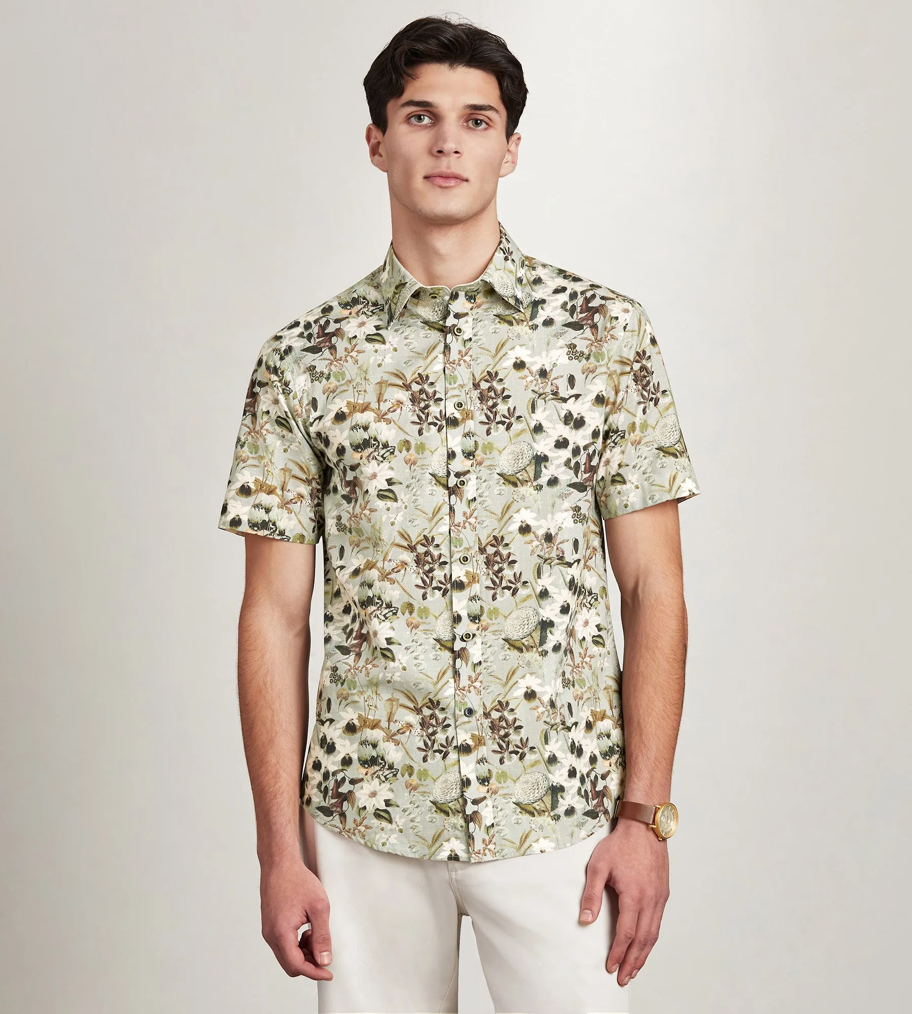 Modern Fit Short Sleeve Linen Like Floral Pattern Casual Shirt Brunch Outfit