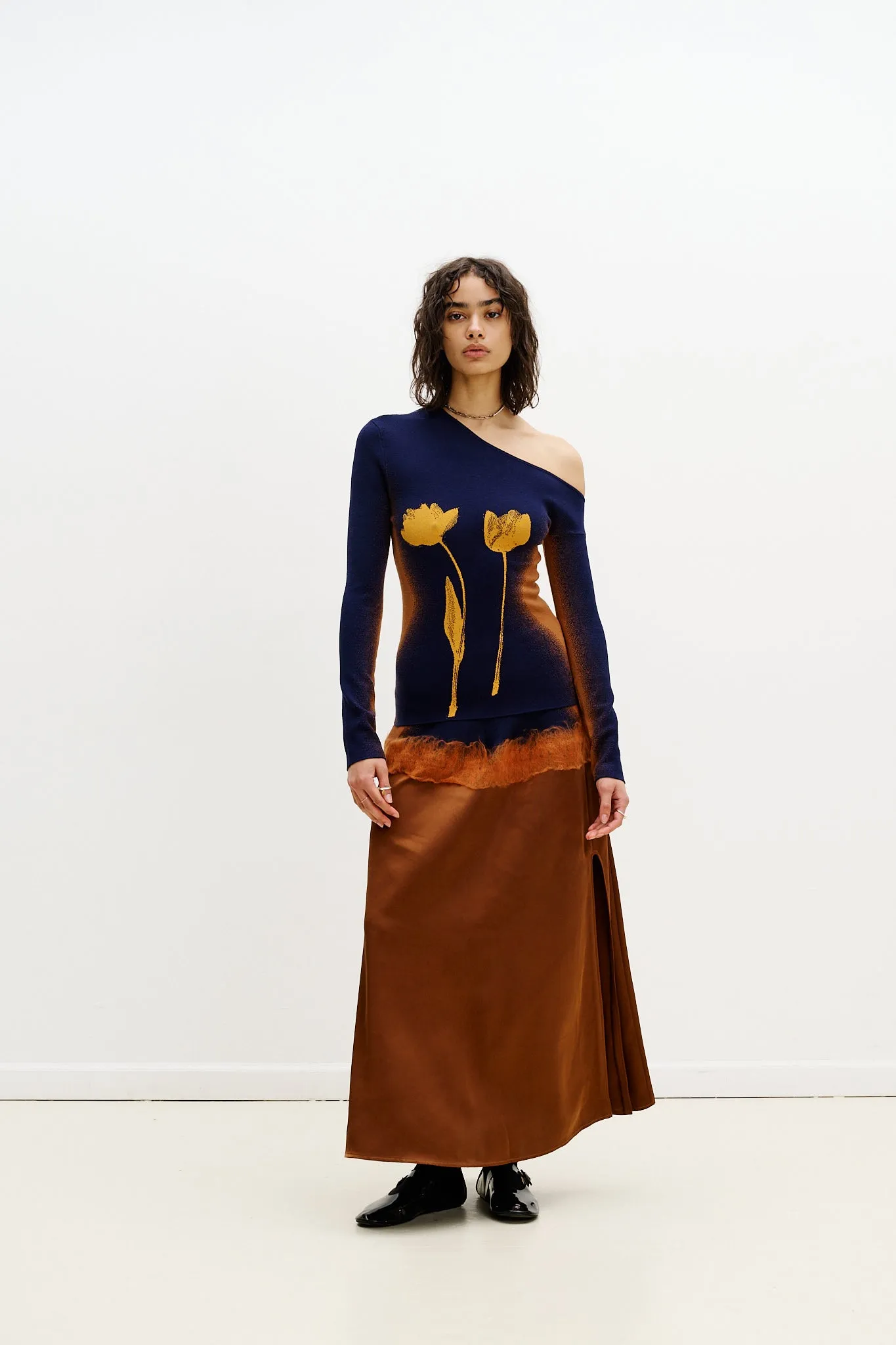 MELIA LONG SLEEVE PULLOVER Weighted Hem Trim