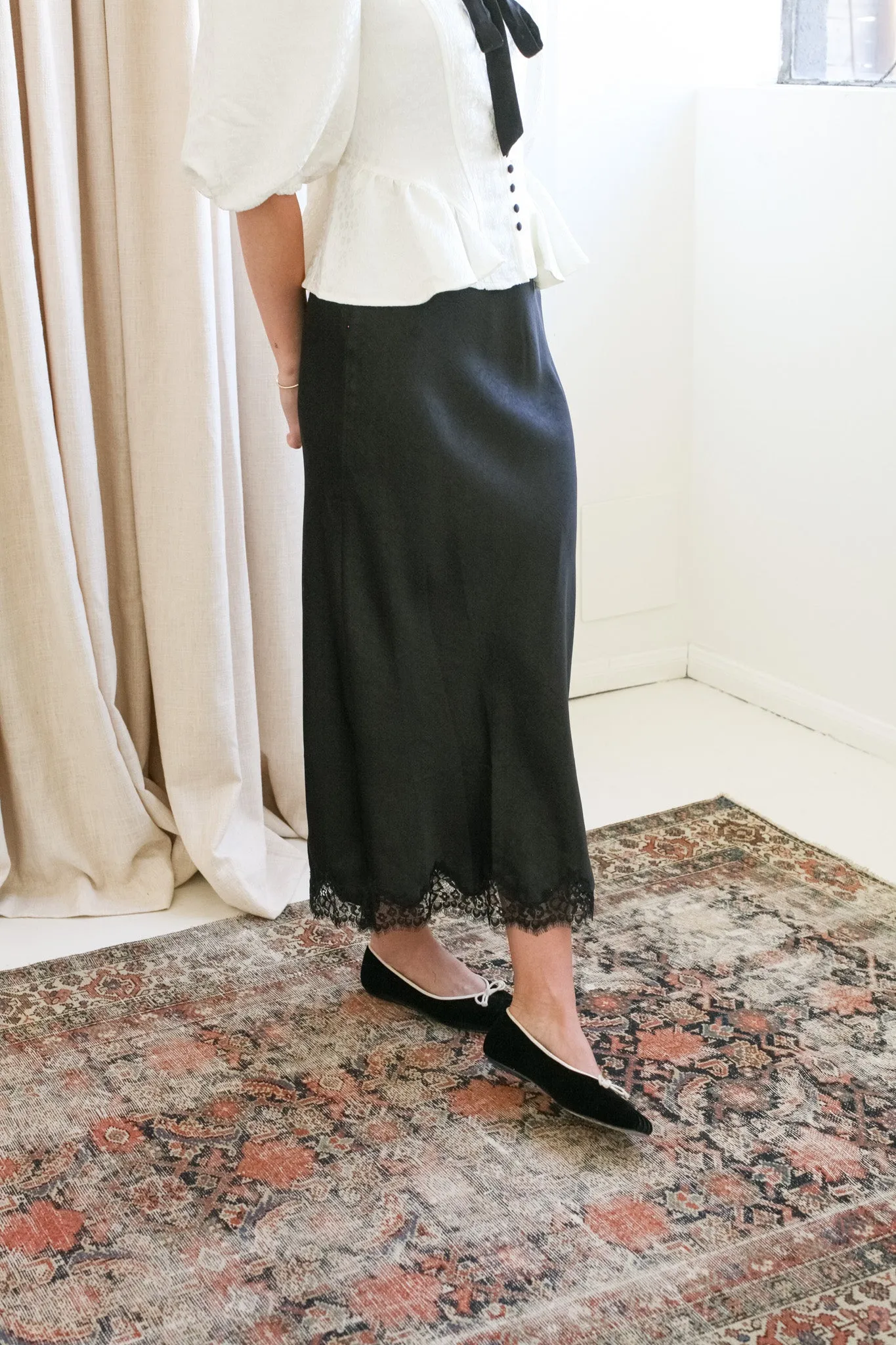 Black Lace Slip Skirt Non Irritating Edges