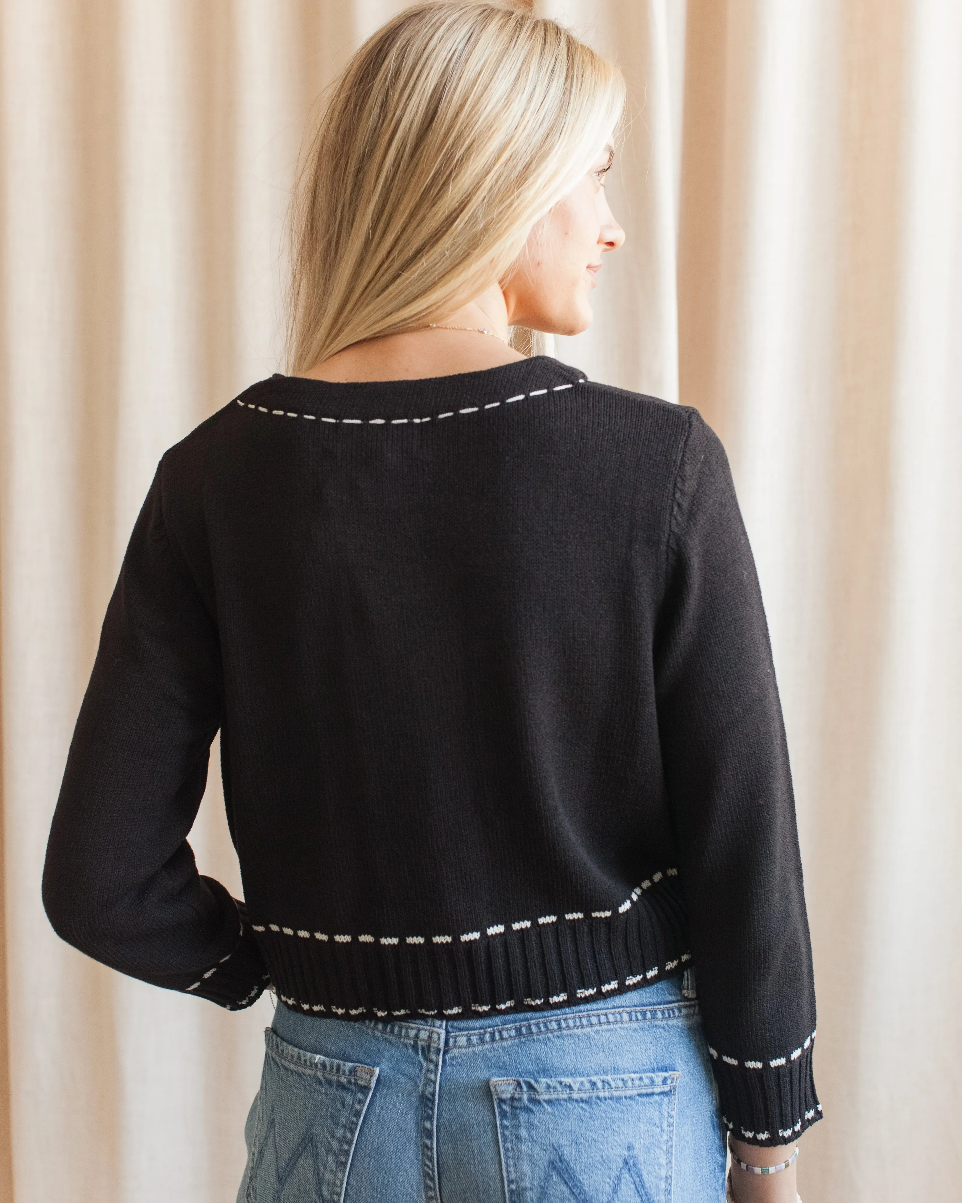 Blaire Contrast Sweater - Black Comfy Base