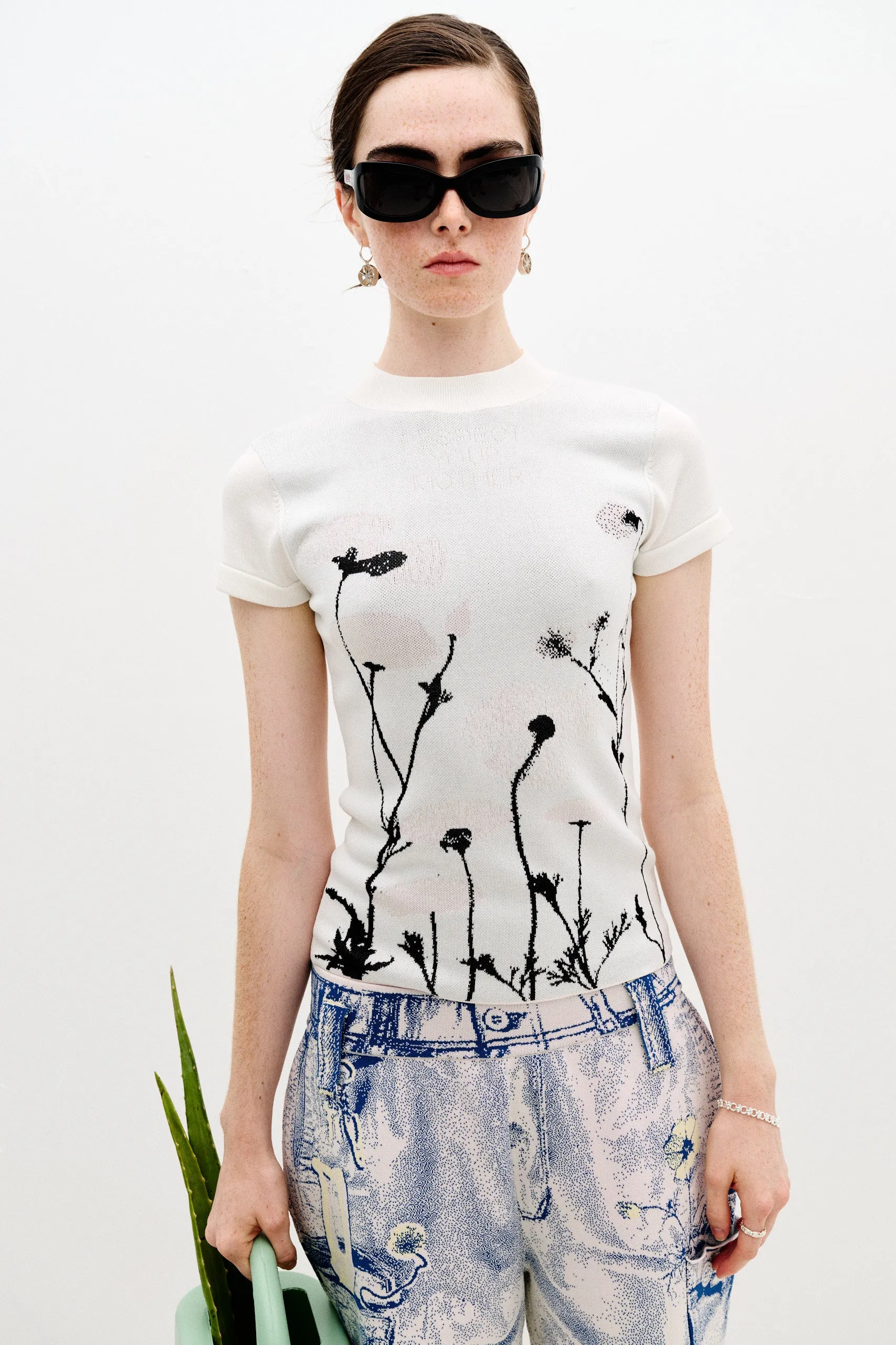 BLANCA UV REACTIVE FLOWER TSHIRT ElasticEdgeBinding Low Profile Stitching