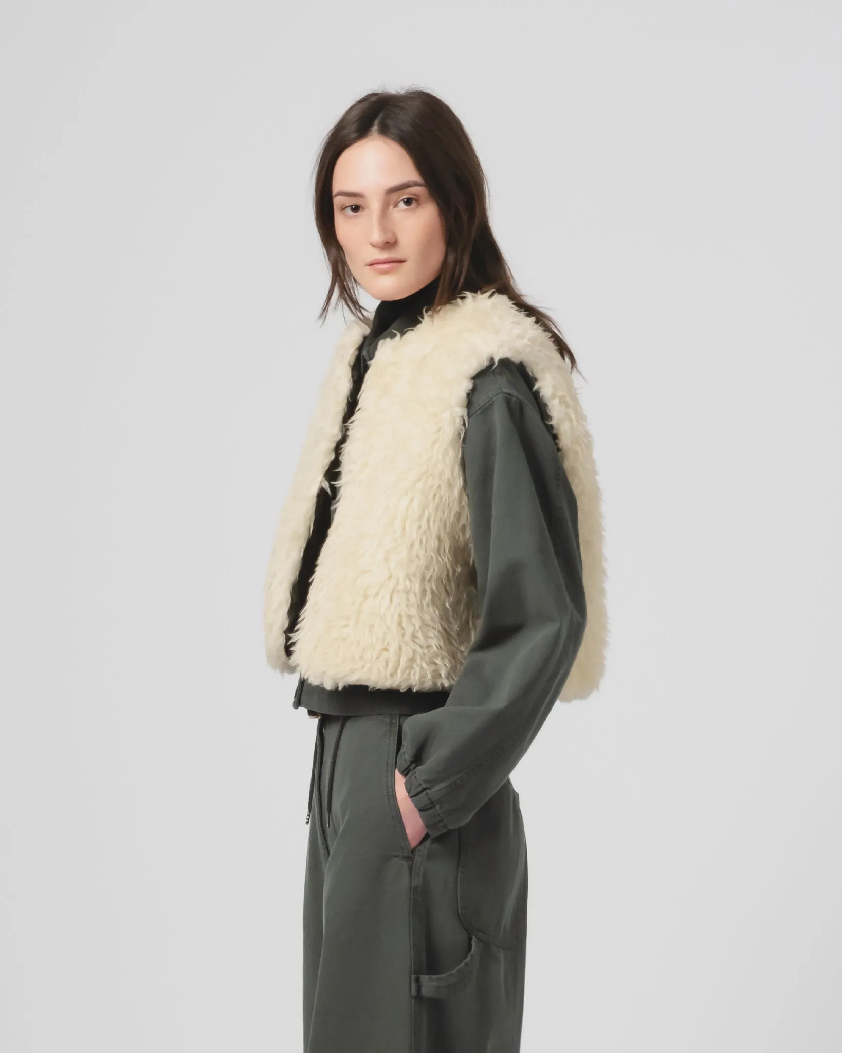 G.o.D Peak Vest Alaska Fluff Ecru Down Filled