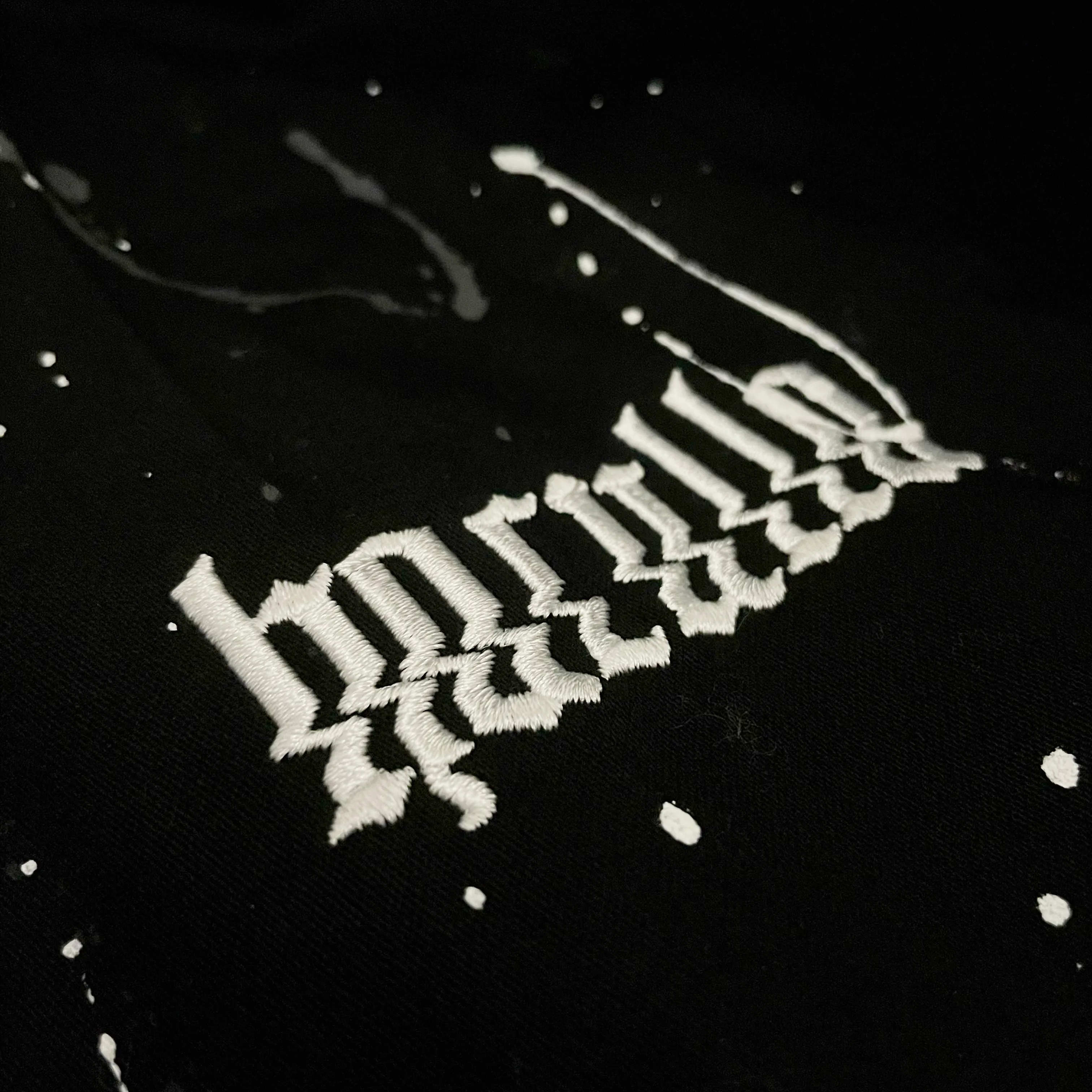 LOST IN YOUR EYES BOMBER Wet Wicking Tech Use