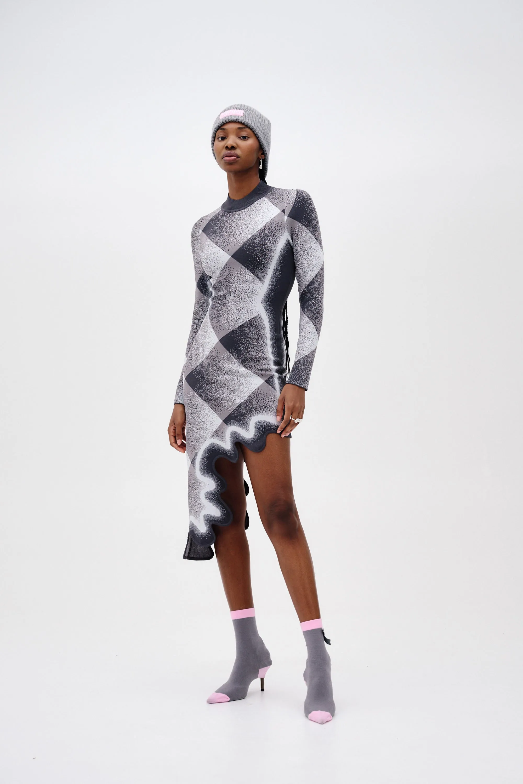 DOBBY LONG SLEEVE WAVY PLAID DRESS Modern Design Satin-Edge