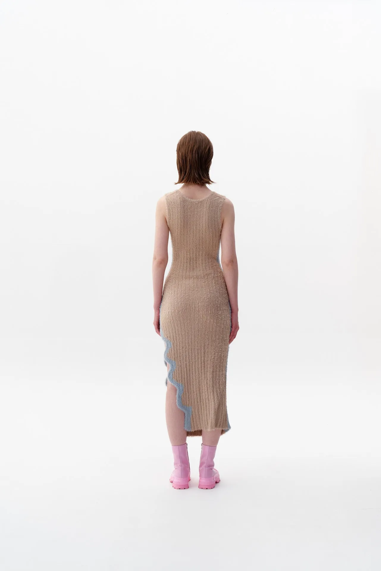 SATURN ECO FAUX FUR REVERSIBLE LONG DRESS WITH SIDE SLIT Free Shape