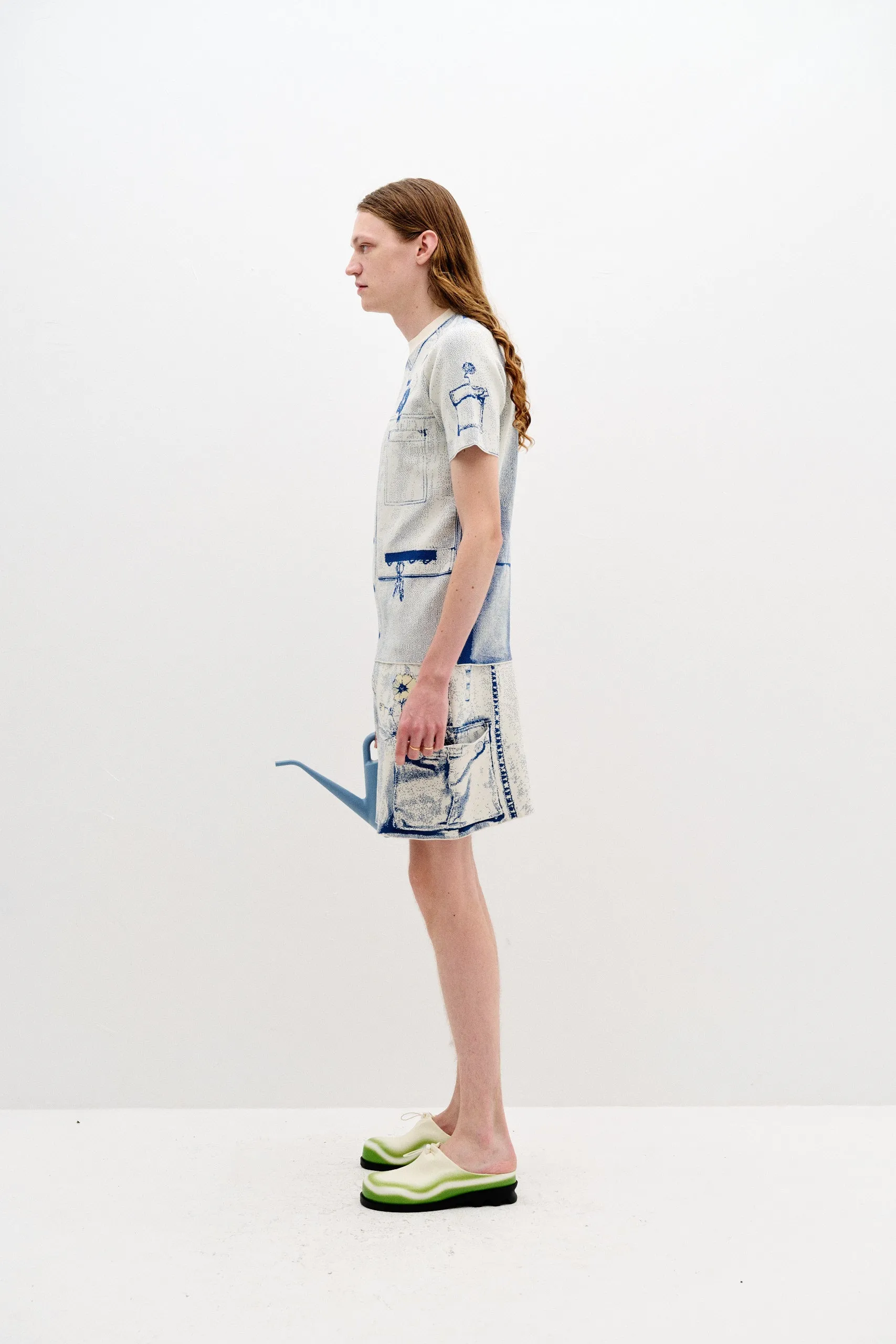 Lightweight Fabric CANNA UV REACTIVE CARGO TSHIRT