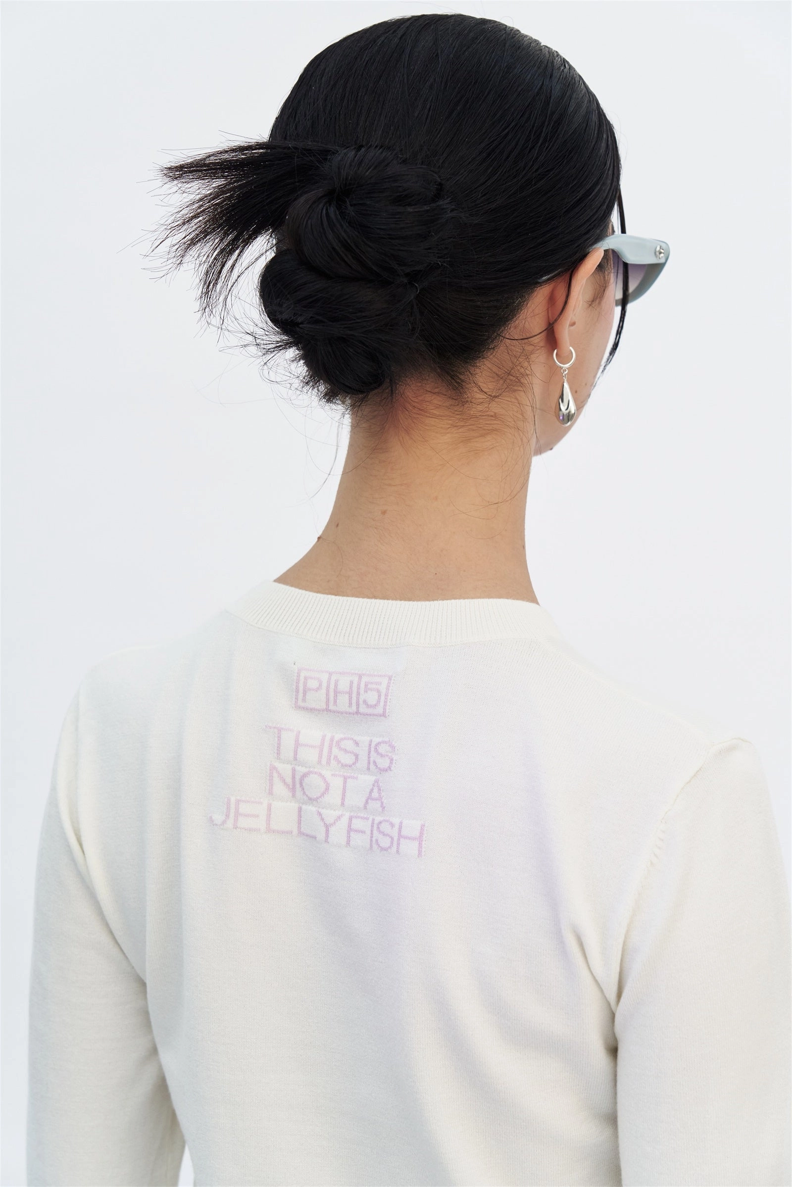 CARMEN UV REACTIVE LONG SLEEVE PULLOVER Soft Touch