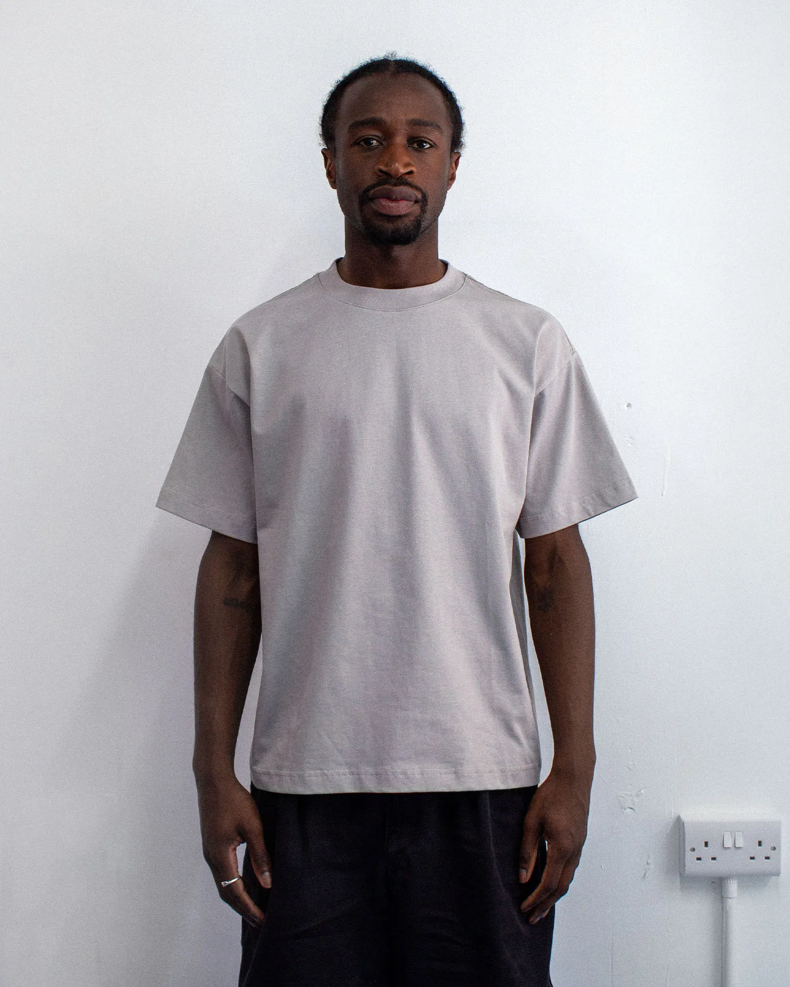 Cement Daily Tee Formal Style Comfort and Fit