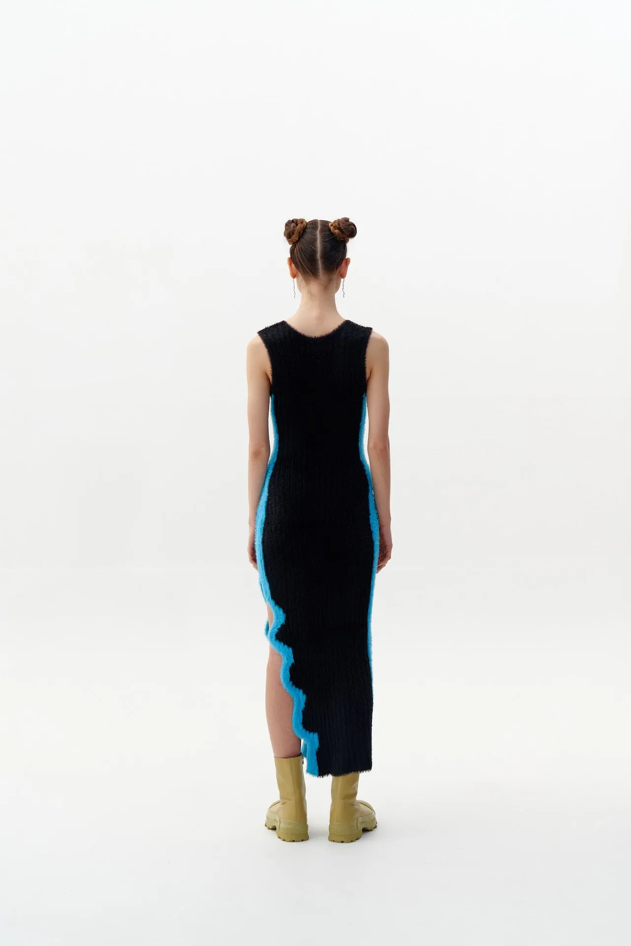 SATURN ECO FAUX FUR REVERSIBLE LONG DRESS WITH SIDE SLIT Movement Feel