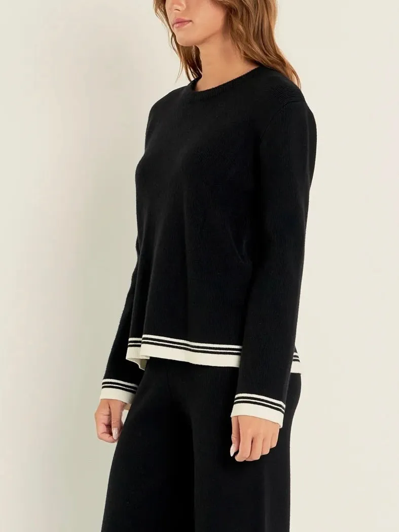 Maria Contrast Sweater Simple Comfort Winter Style Must-Have