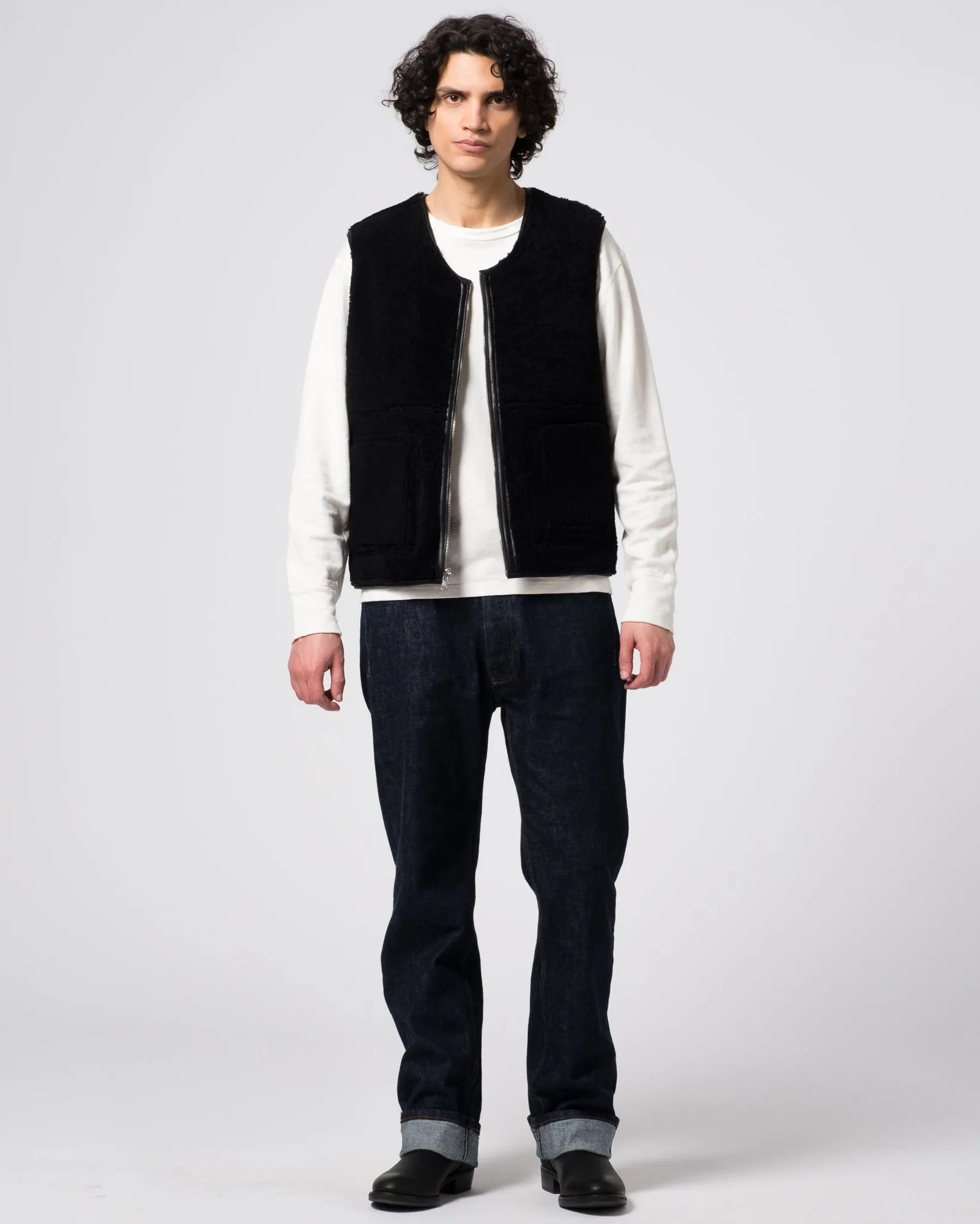 AntiPilling Finish Bomber Cut Aviator Vest Shearling Black