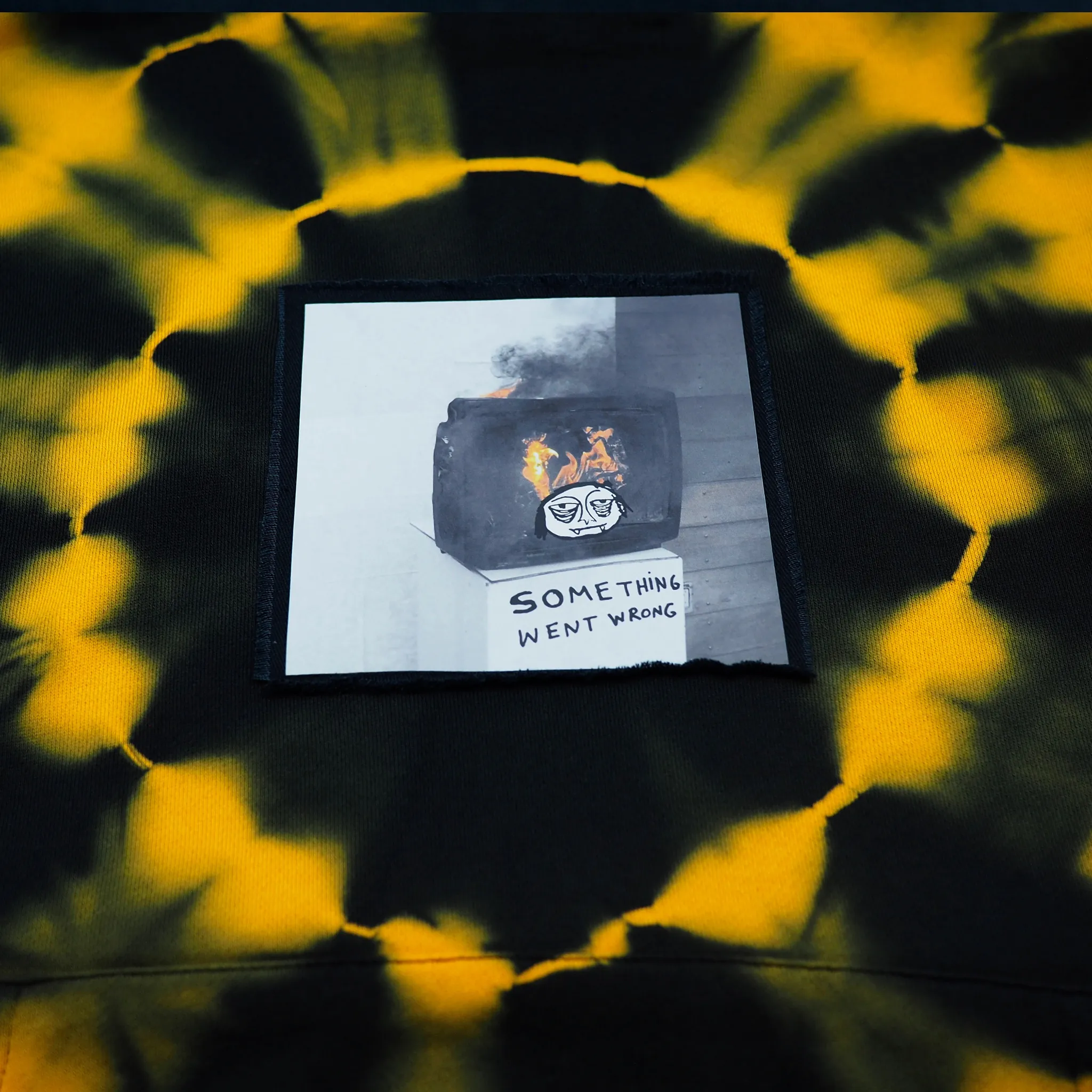 SHORT SLEEVE TV HOODIE BLACK/ORANGE CIRCLE TIE DYE Cozy Waistband Breathable mesh