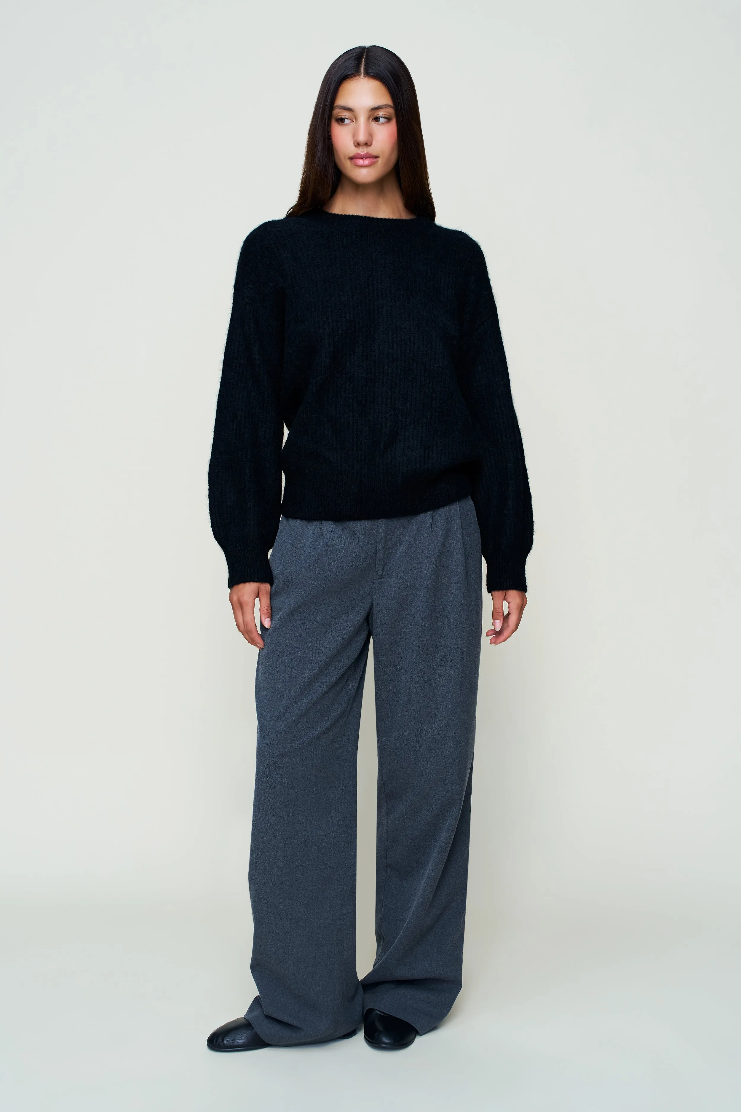 Bobbie Oversized Wool Jumper Chilly Day Style Minimalist Look