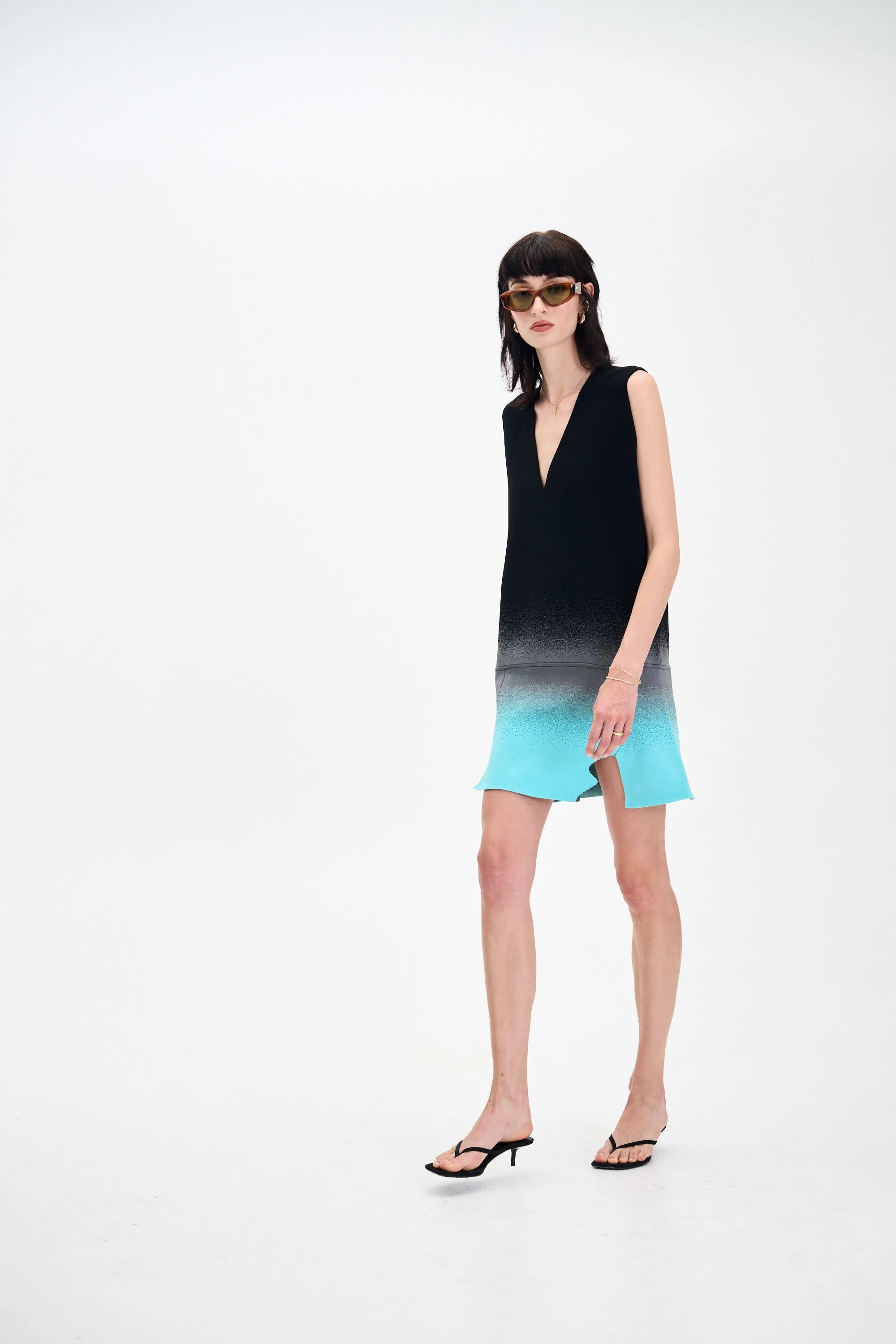 JAFAAR V-NECK DRESS Light Drape Summer Friendly