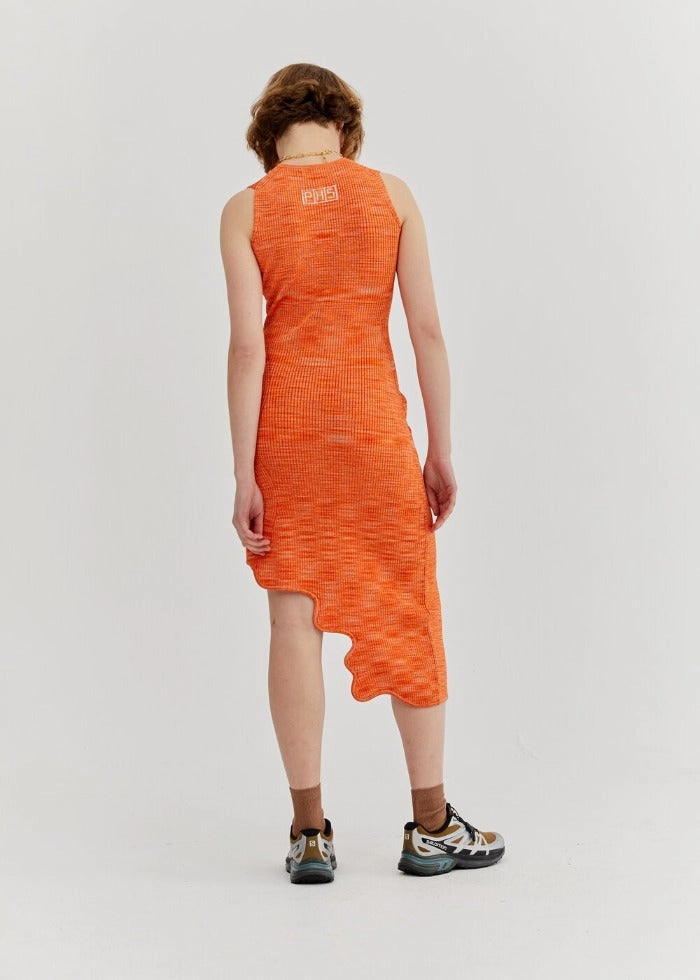 Hannah Silky Asymmetric Wavy Dress Minimal Fit