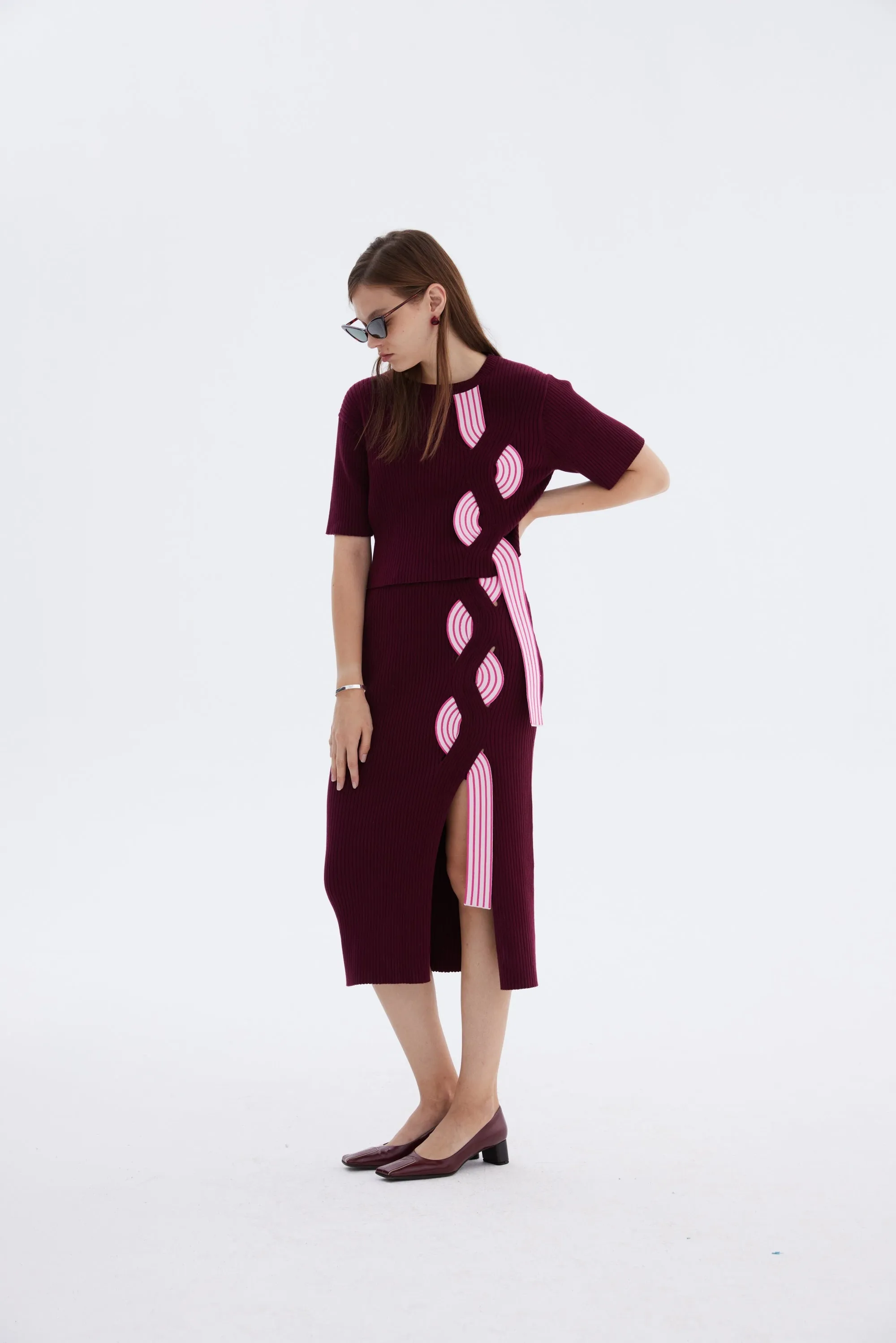 MoistureControl ALICE SHORT SLEEVE CROP TOP WITH TRAVELING RIBS