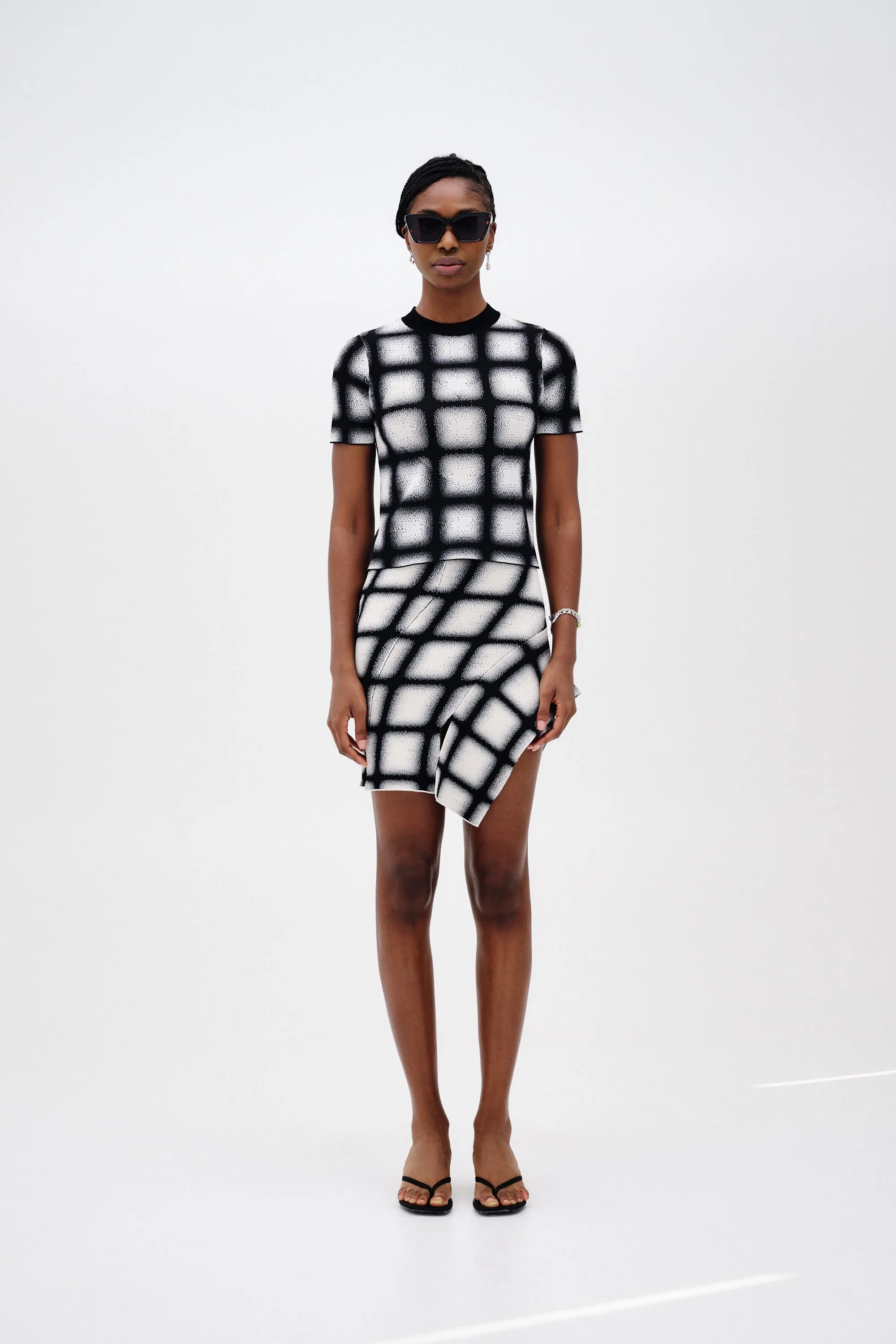 DARCY UV REACTIVE HEART T-SHIRT WaterRepellent Finish