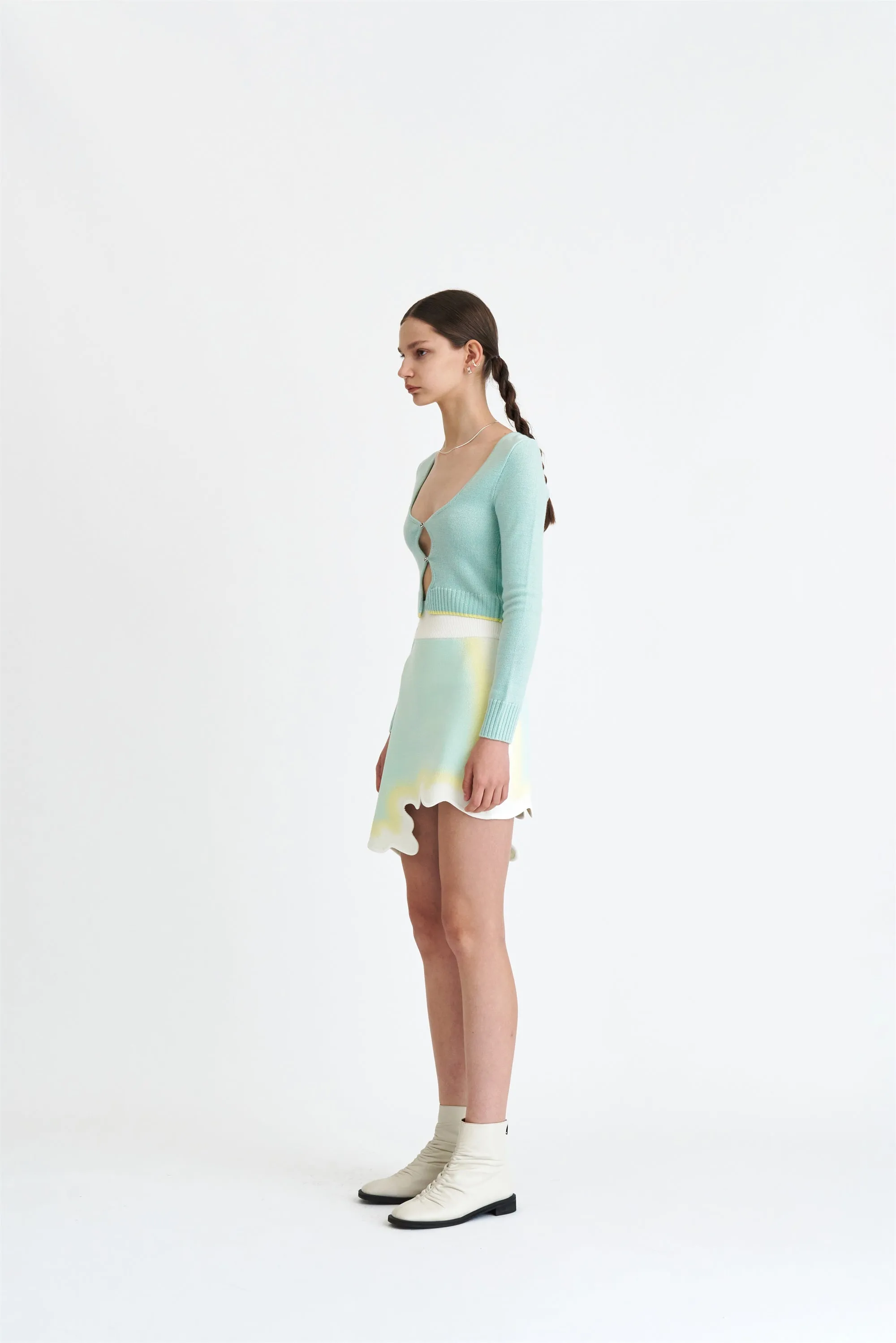 DEGAS MERINO WOOL CROPPED CARDIGAN Comfort Fit Compression Layer