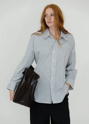 Denimist Button Front Shirt in Navy/White Stripe Quick Dry Technology simple design