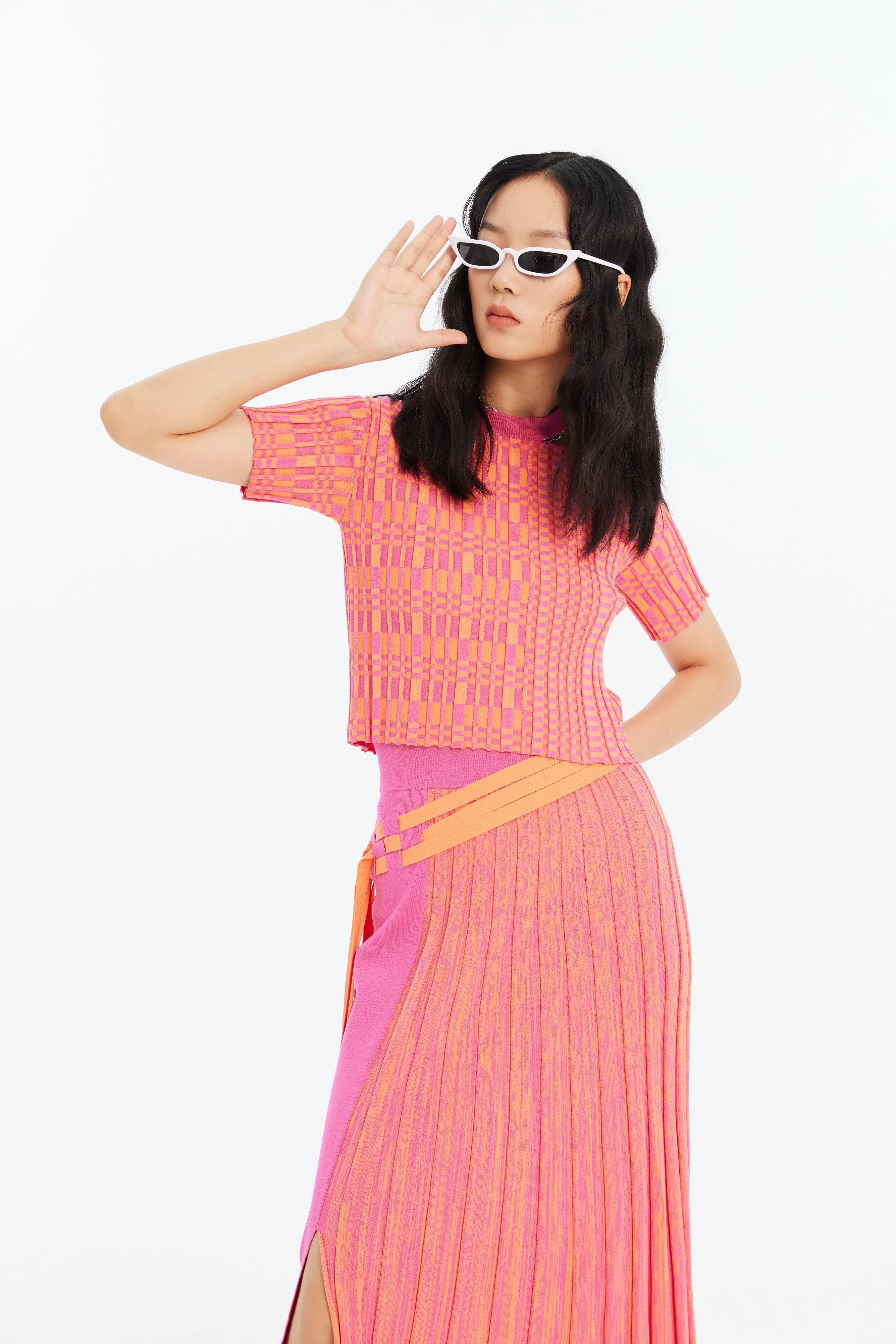 Bonded Seam Construction MultiDirectionalStretch DEVAN ECO CROPPED SHORT SLEEVE TOP