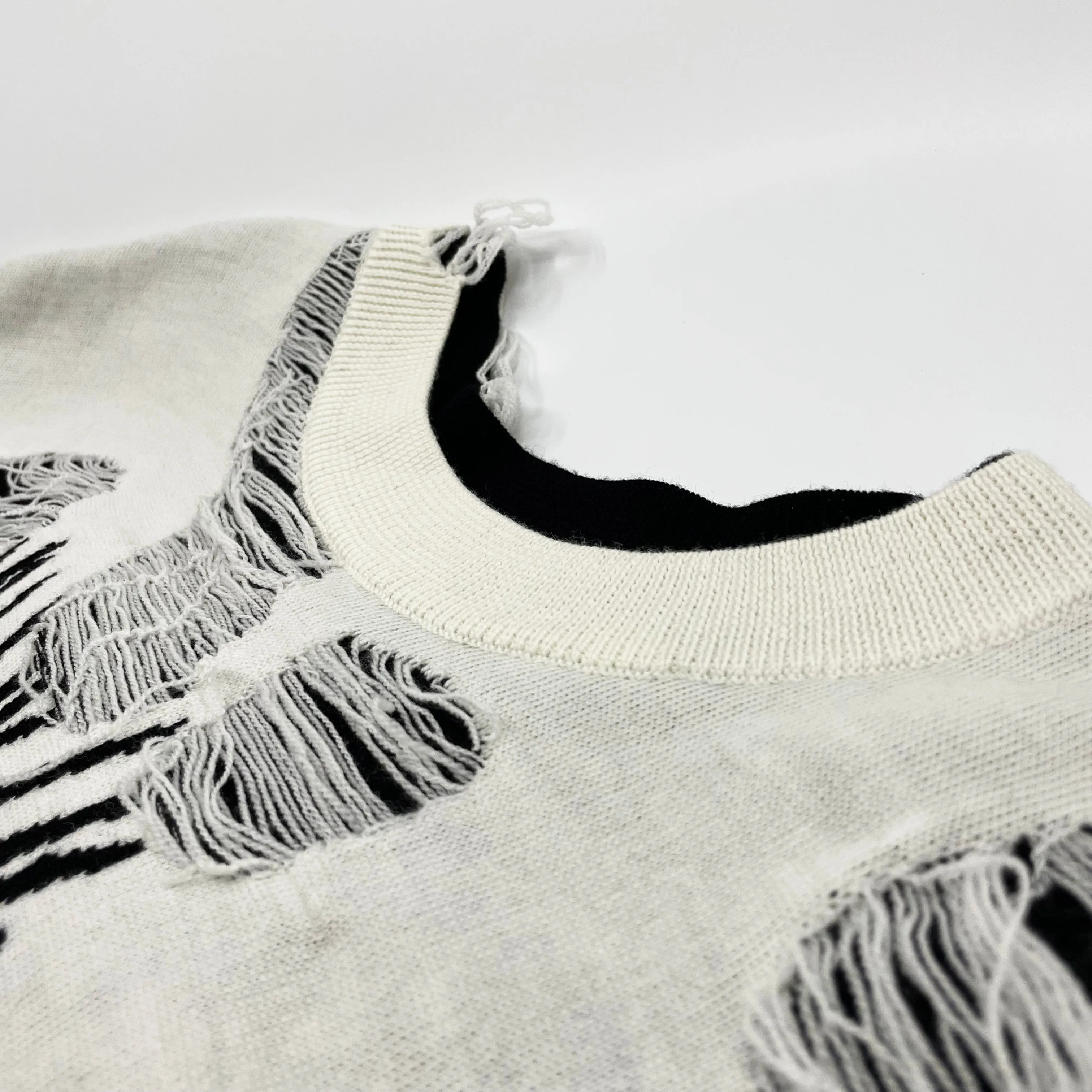 DISTRESSED HACULLA KNITTED SWEATER Comfortable apparel All-Purpose Knit