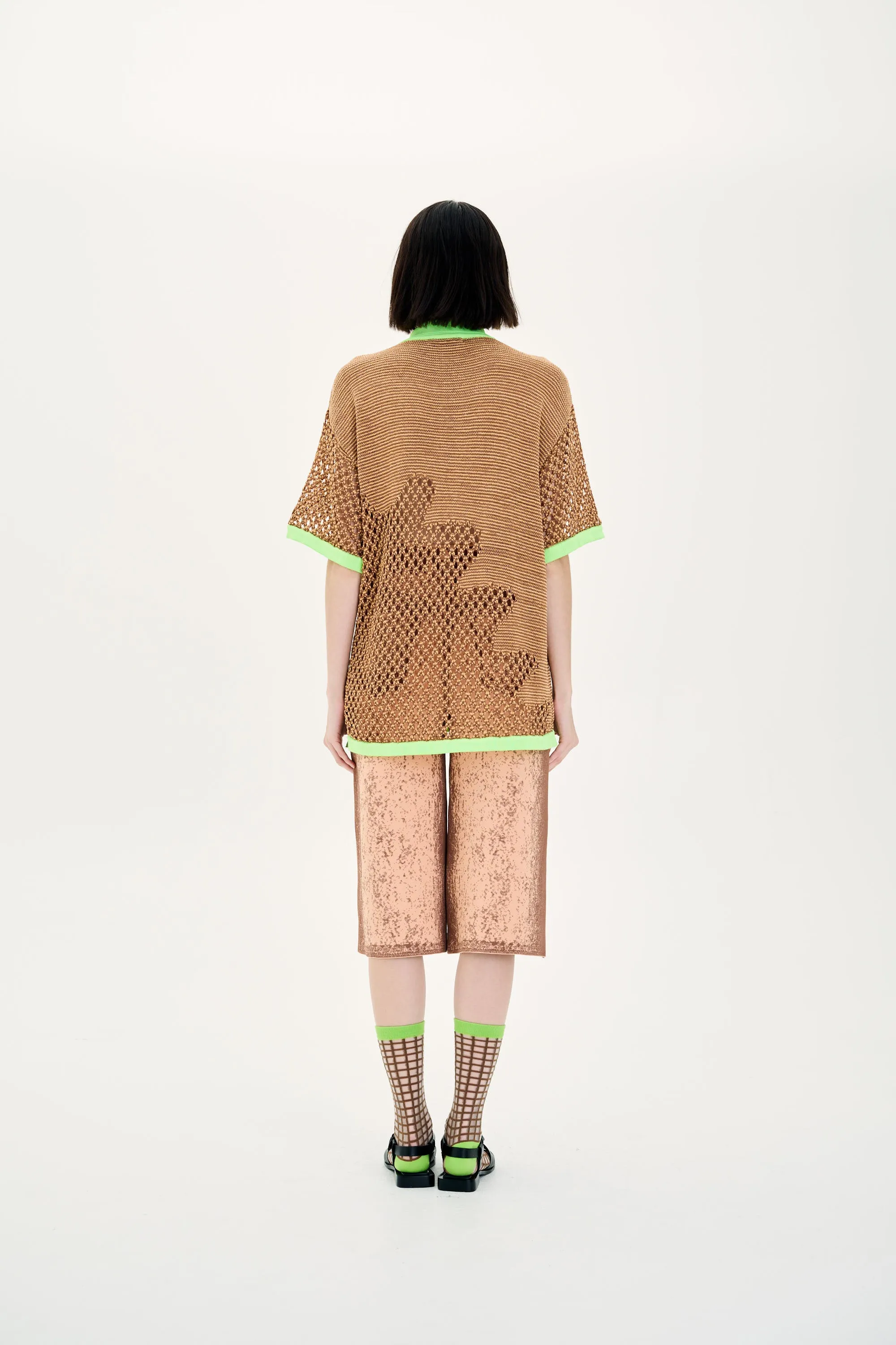 OLIVIA CROCHET OVERSIZED SHIRT Anti Fade Technology Compression Gradient