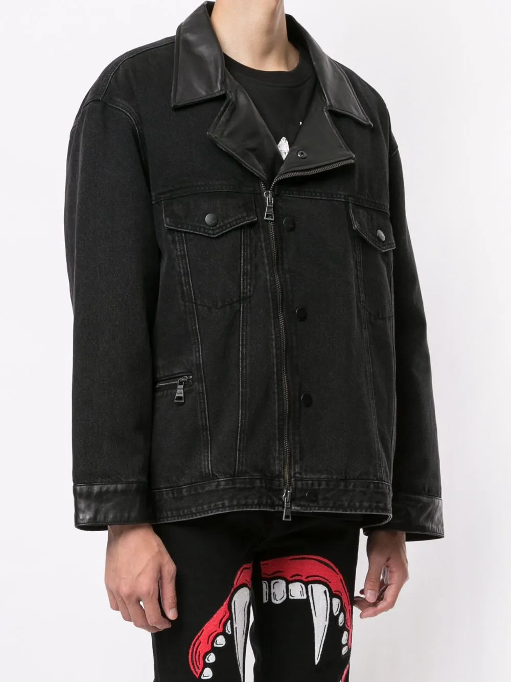 FANG LIP MOTO DENIM JACKET BLACK DENIM Simple Chill Piece