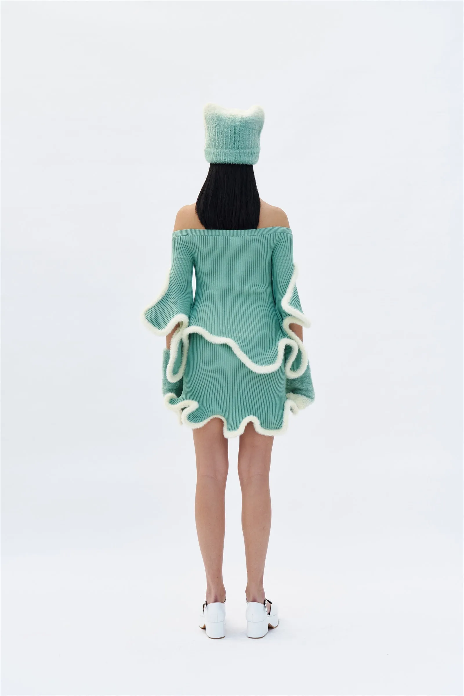 Timeless Appeal HypoallergenicMaterial DORI 3D WAVY MINI SKIRT