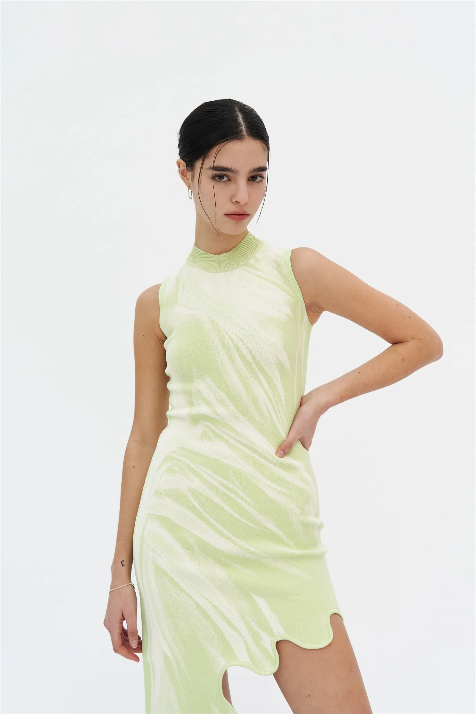 MIA SIGNATURE WAVY DRESS Event Favorite Asymmetrical hem