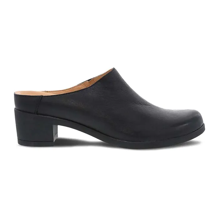 Home Style Womens Dansko Carrie in Black