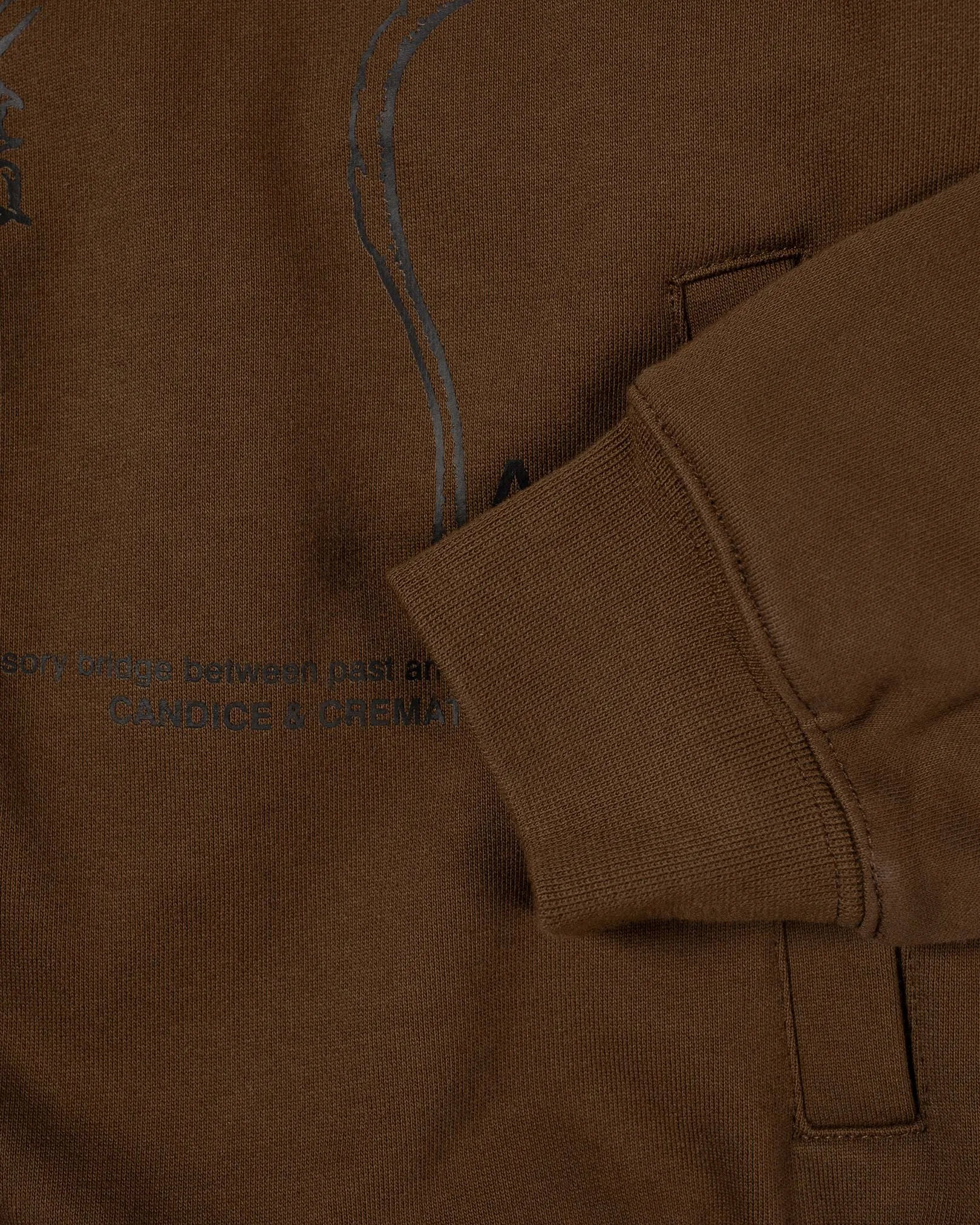 Stretchy Waistband Breathable Fit Design Acacia Zip Hoodie