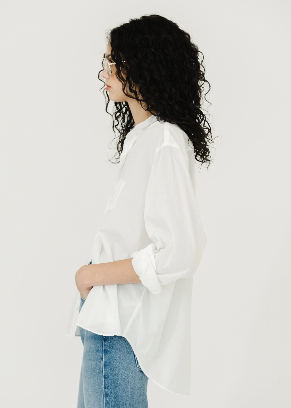 Frank & Eileen 'Eileen' Button-Up in Featherweight White ButtonDownCollar Cozy Blouse
