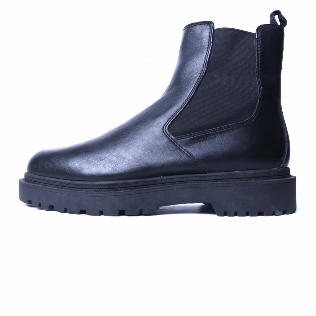 ZARA. . Reliable Choice