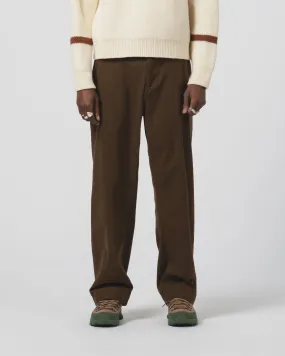 Frisco Chino Hbt Java Brown Body Aligned