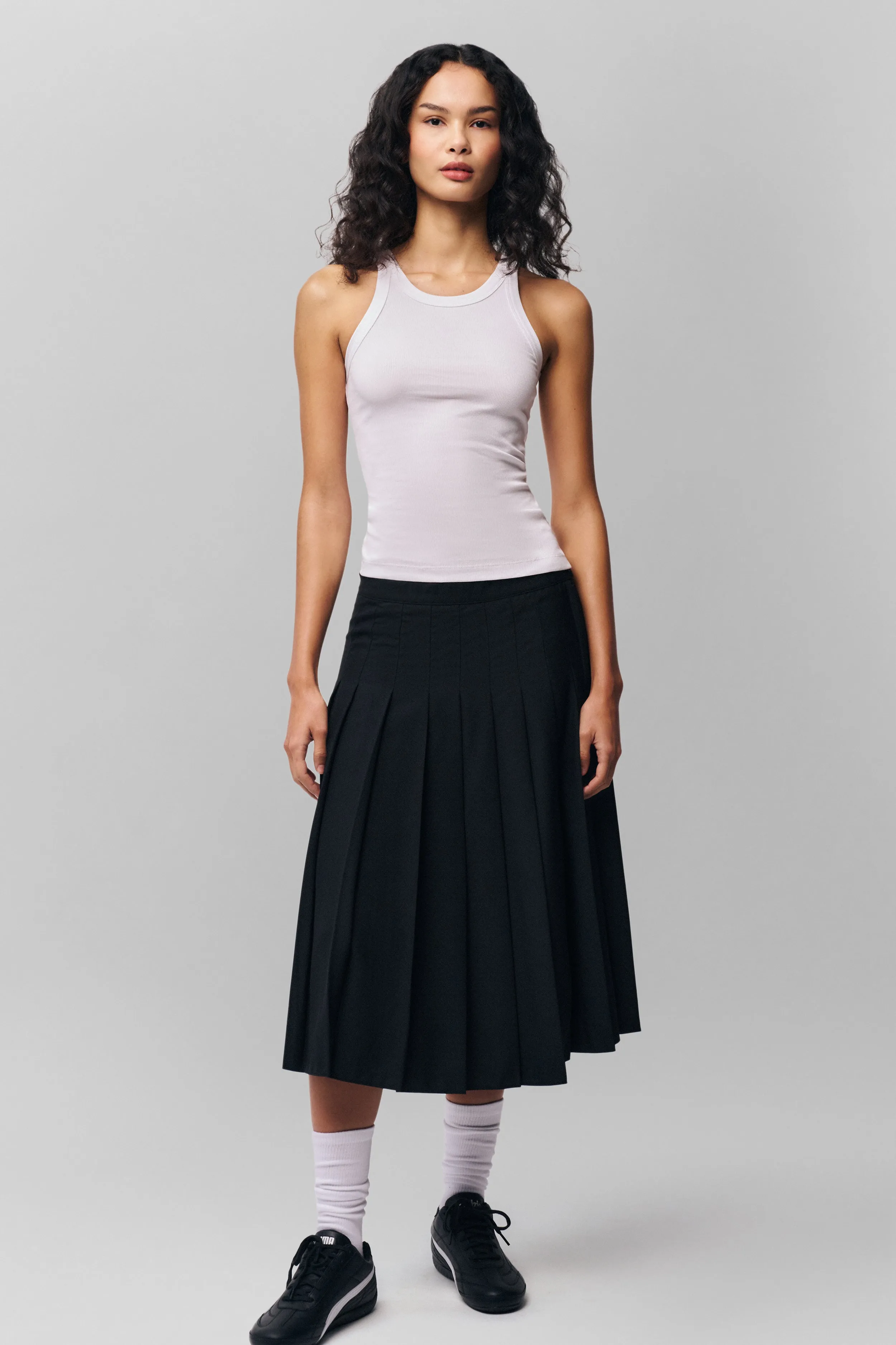 Gibson Pleated Skirt Essential Style Breezy Edge