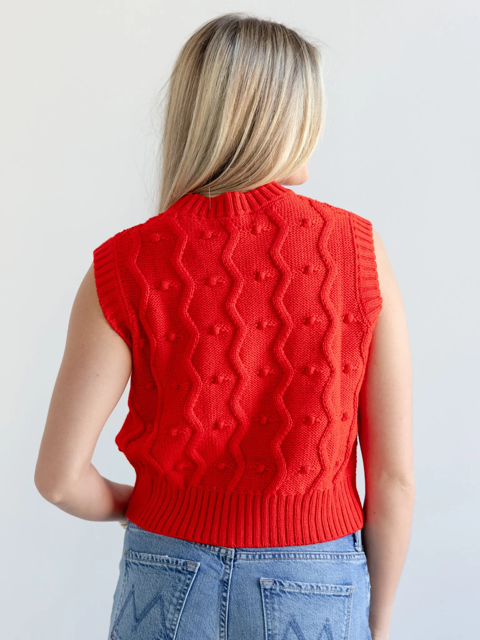 Casual Styling GiGi Bubble Vest in Red