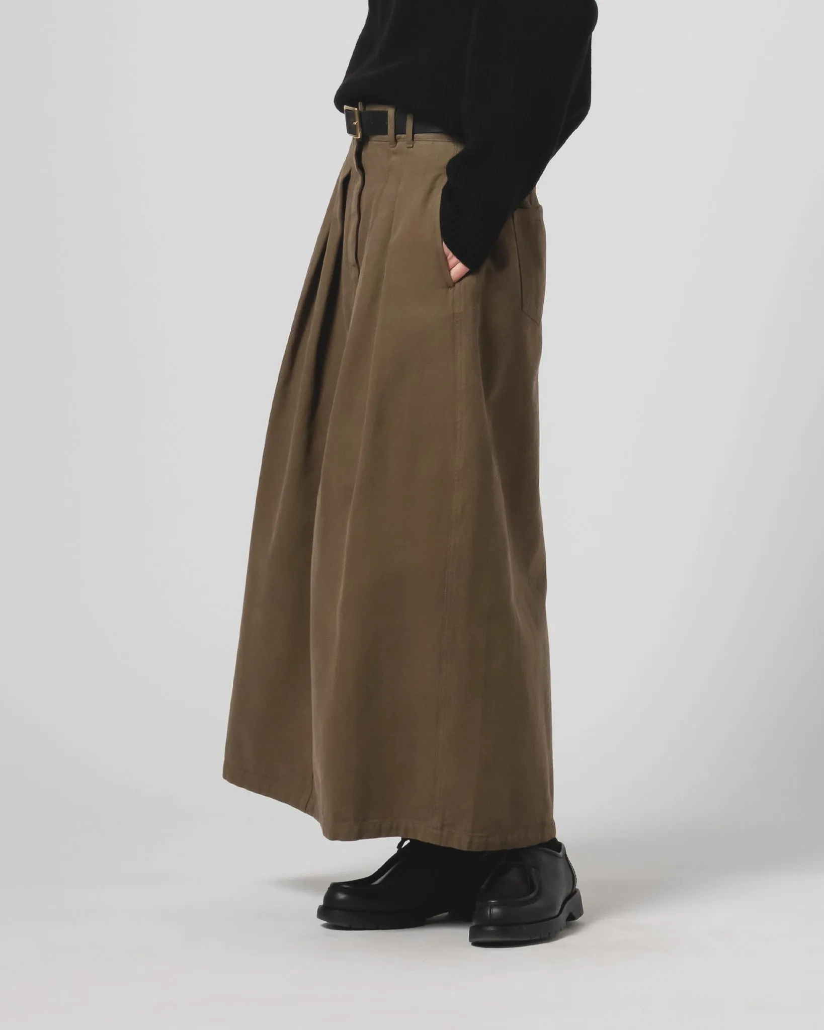 G.o.D Bulb Skirt Canvas Fossil Green Elastic hemline