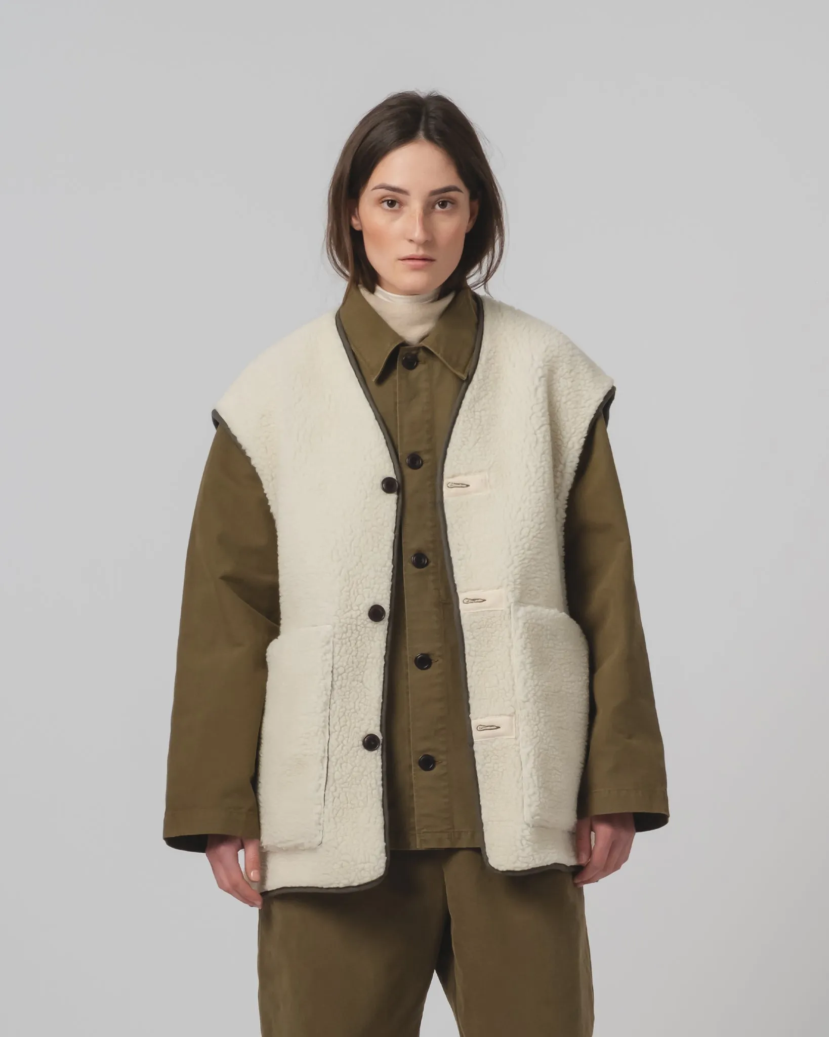 Secure Chest Pocket G.o.D Ridge Vest Piumino Nylon Fossil Green / Off White