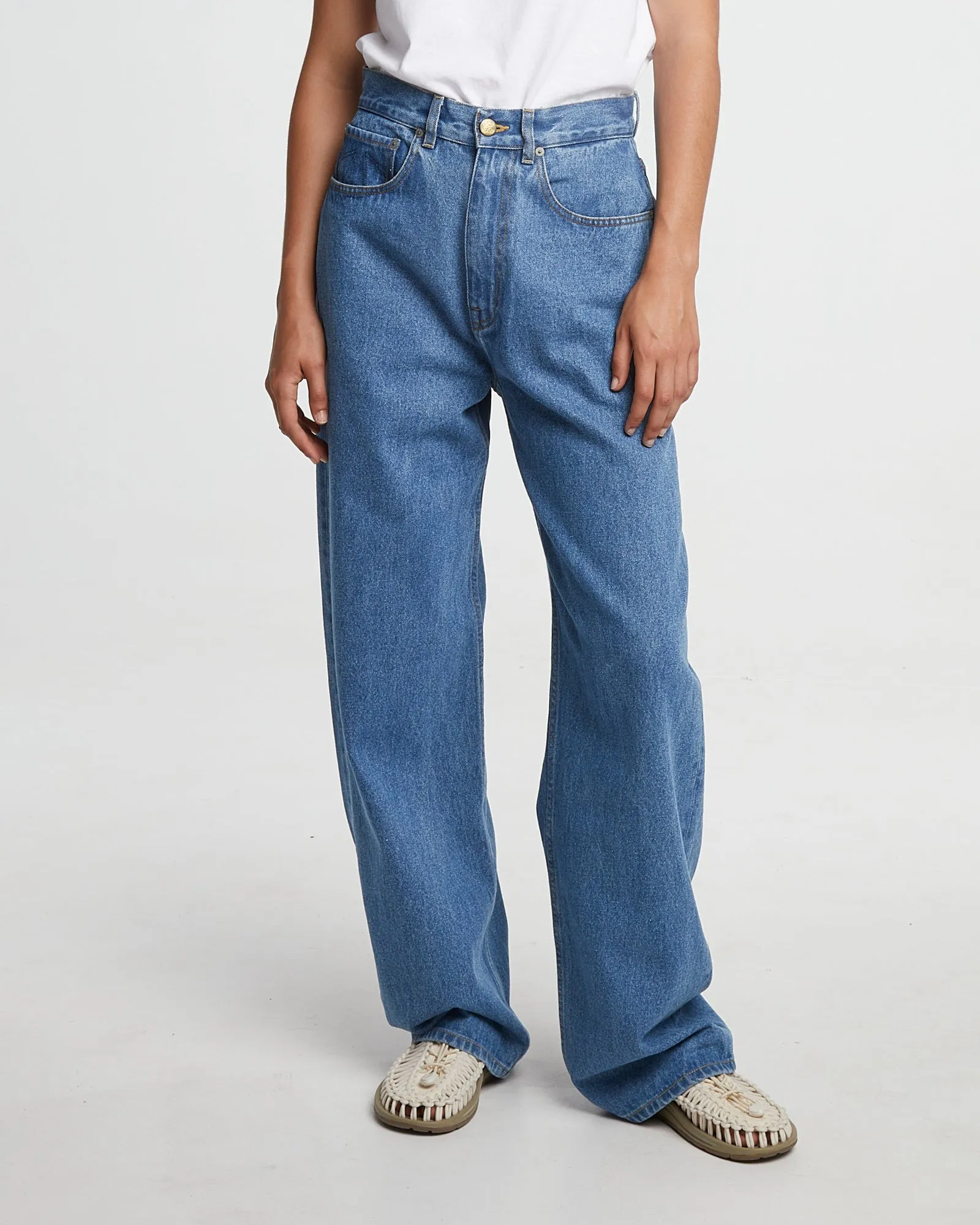 G.o.D Zoe Generation Denim Bleach Fashion Forward Versatile Wearable