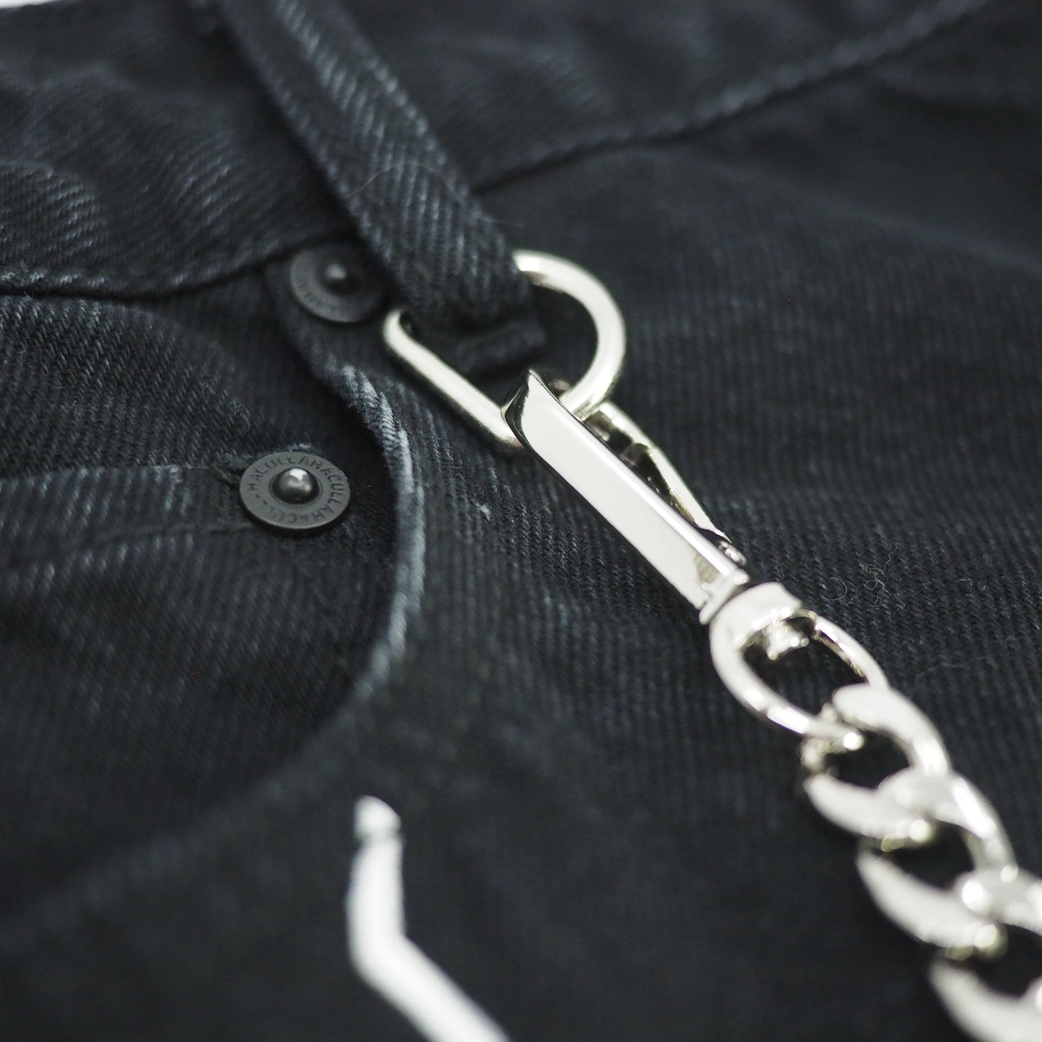 Eco-friendly Stylish Comfort DEMON JEAN SHORT BLACK